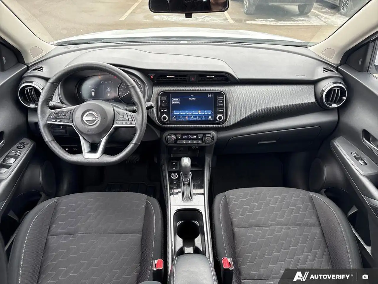 Nissan Kicks снимка Nissan Kicks