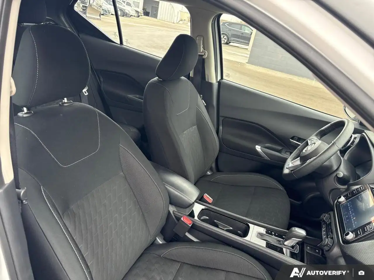 Nissan Kicks снимка Nissan Kicks