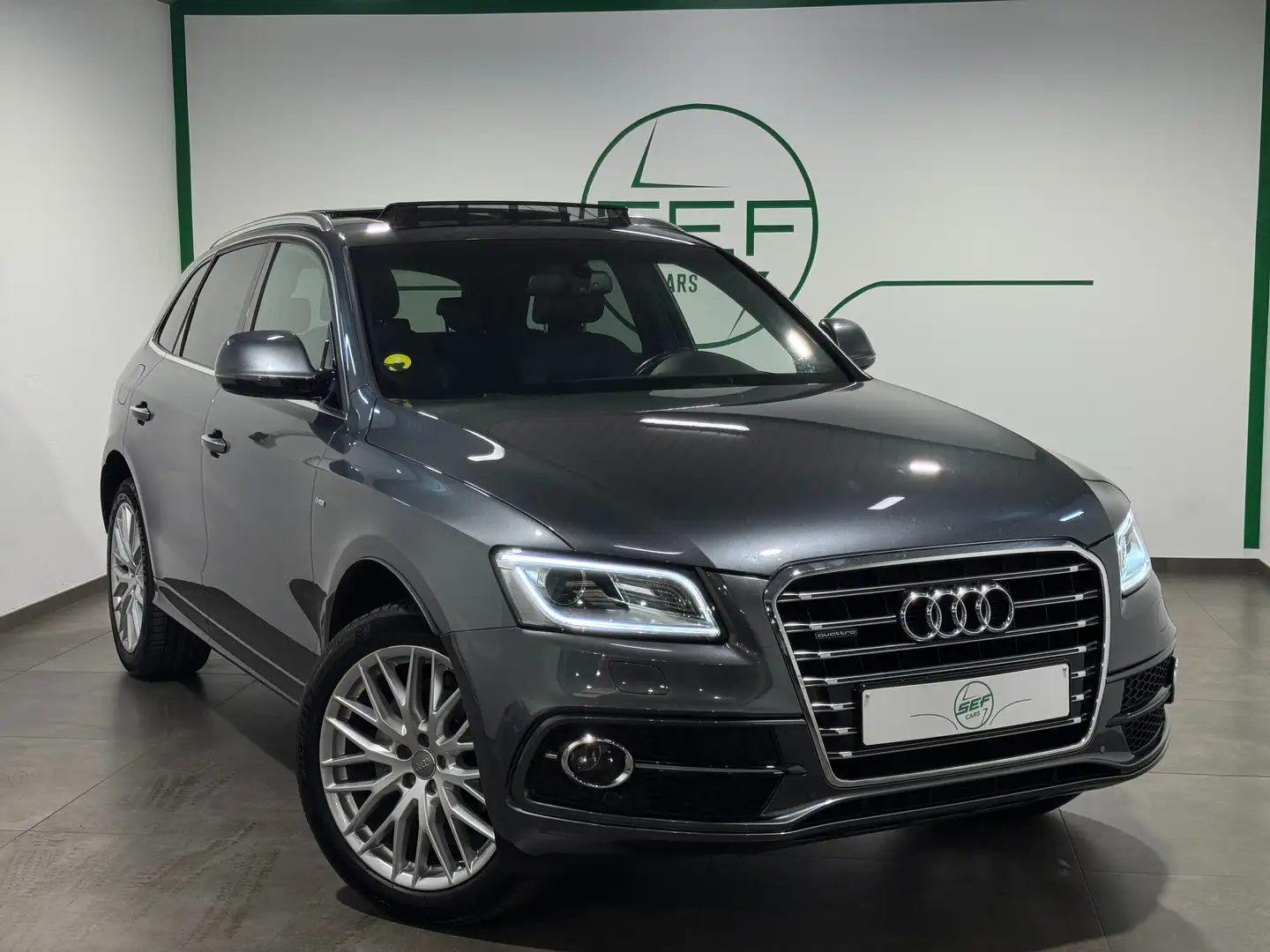 Audi Q5 * 2.0 TDi * Quattro * S line * Garantie 12 mois * Grijs - 1