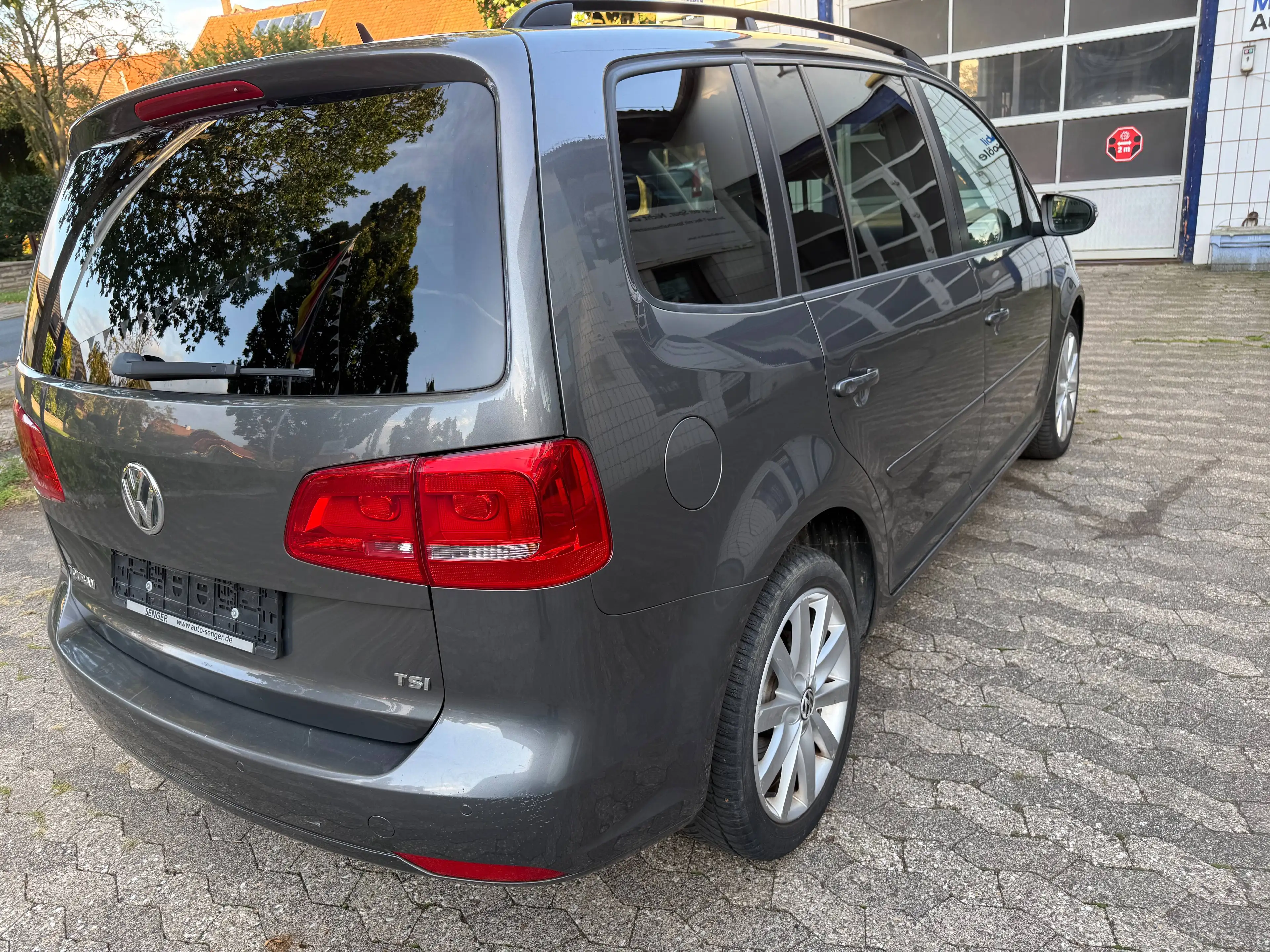 Volkswagen Touran Touran 1.4 TSI DSG Comfortline.Tuv Neu.Panorama — photo 4
