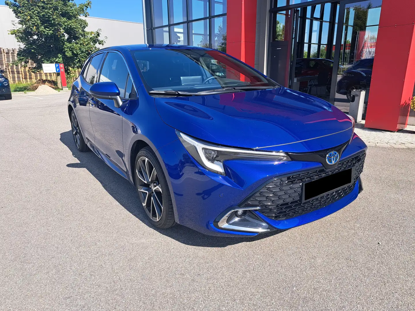 Toyota Corolla Hybrid Lounge 2.0, HUD, Kamera, Navi Blau - 2