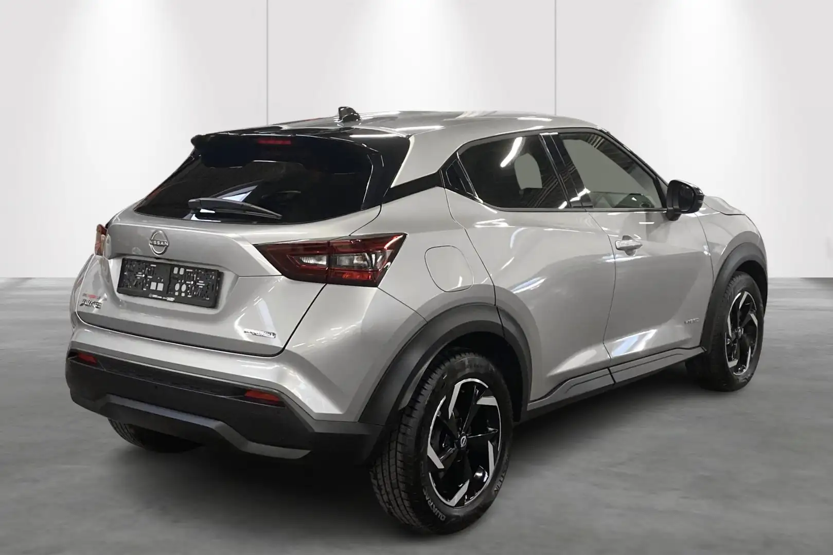 Nissan Juke Hybrid-Aut-Gps-Cam-Carplay Silber - 2