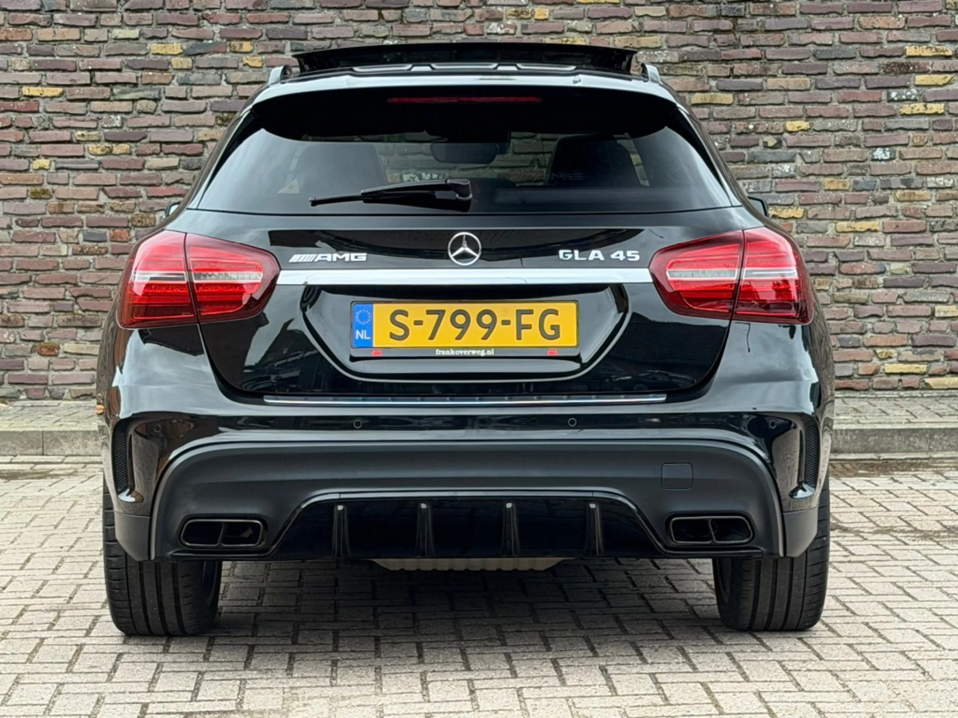 Mercedes-Benz GLA 45 AMG 45 AMG 4 Matic 381 PK Pano Leer Keyless H&K — photo 10