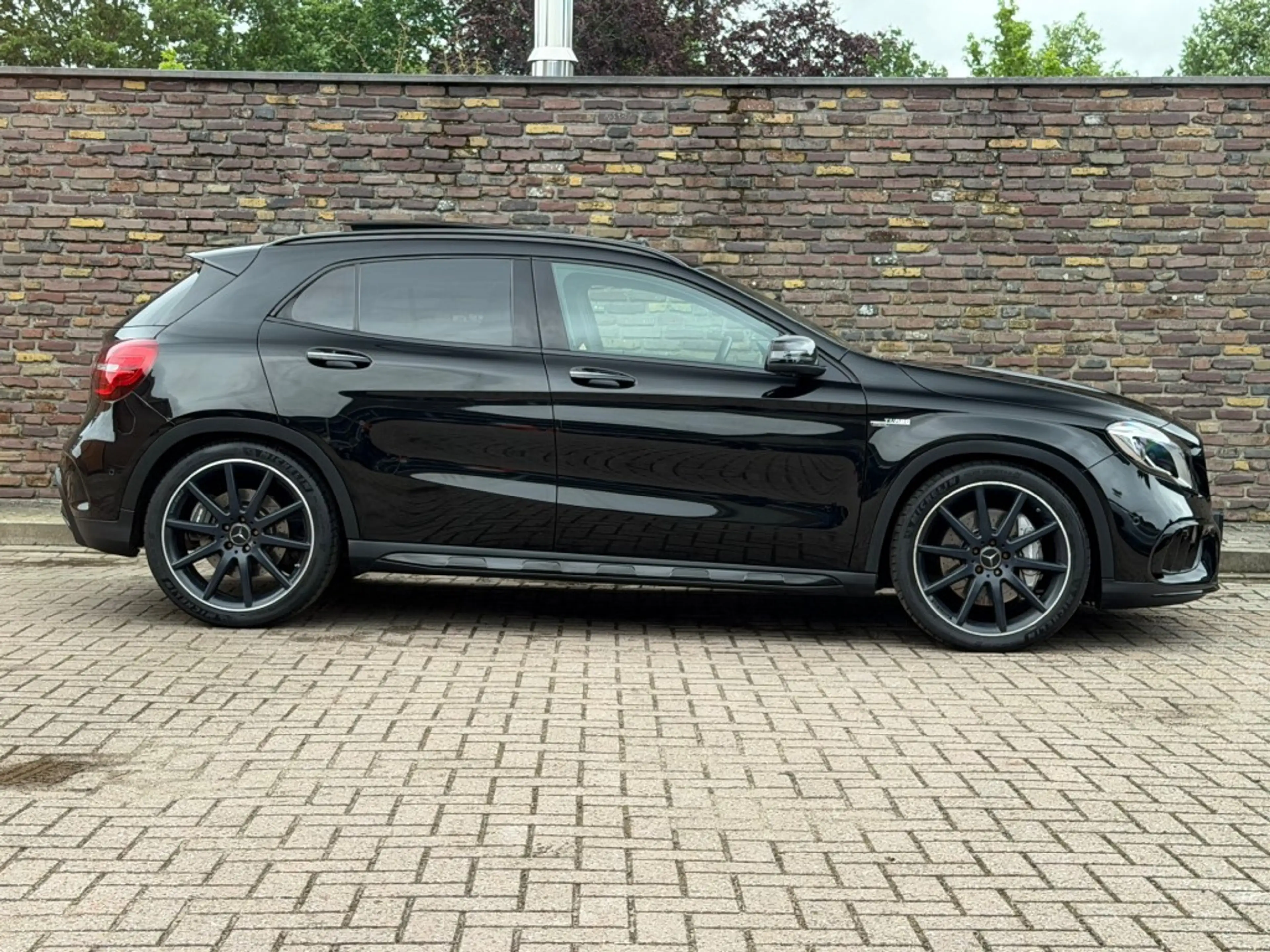 Mercedes-Benz GLA 45 AMG 45 AMG 4 Matic 381 PK Pano Leer Keyless H&K — photo 9
