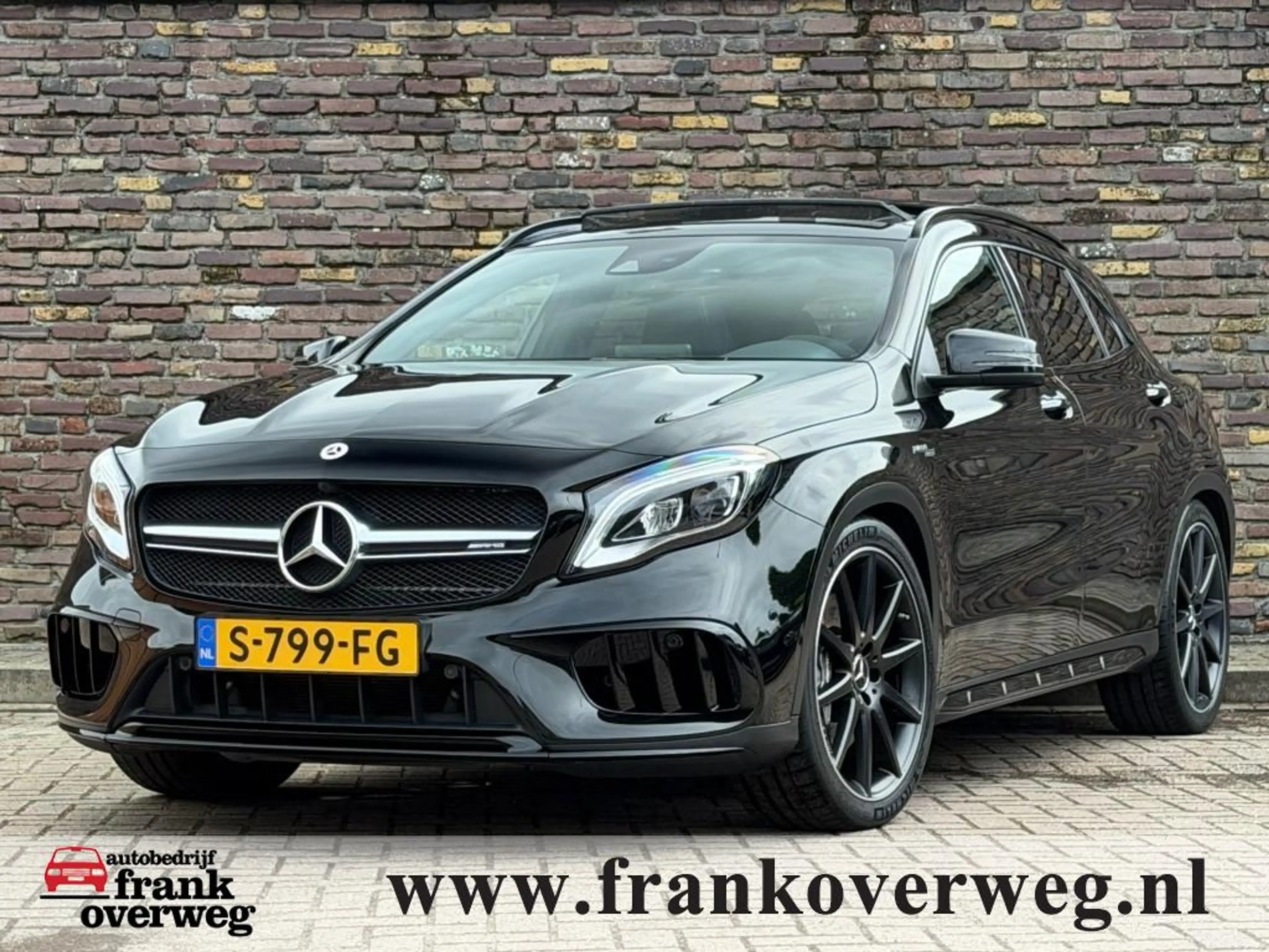 Mercedes-Benz GLA 45 AMG 45 AMG 4 Matic 381 PK Pano Leer Keyless H&K