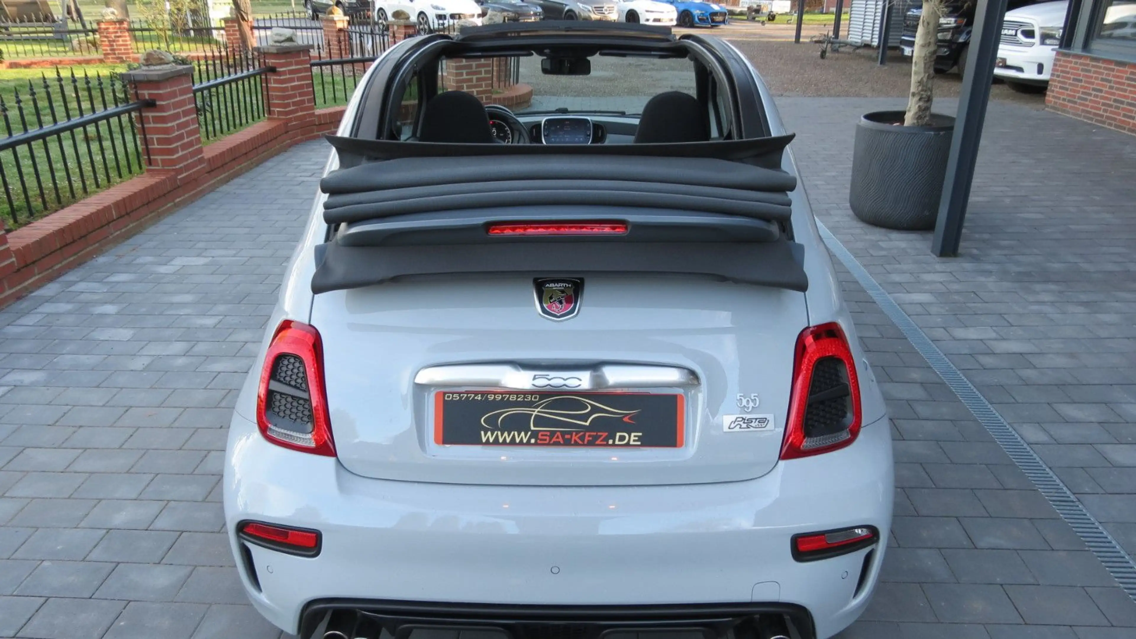 Abarth 500 Cabrio 595 C Pista-ABARTH-Sportabgas/KLIMA — photo 8