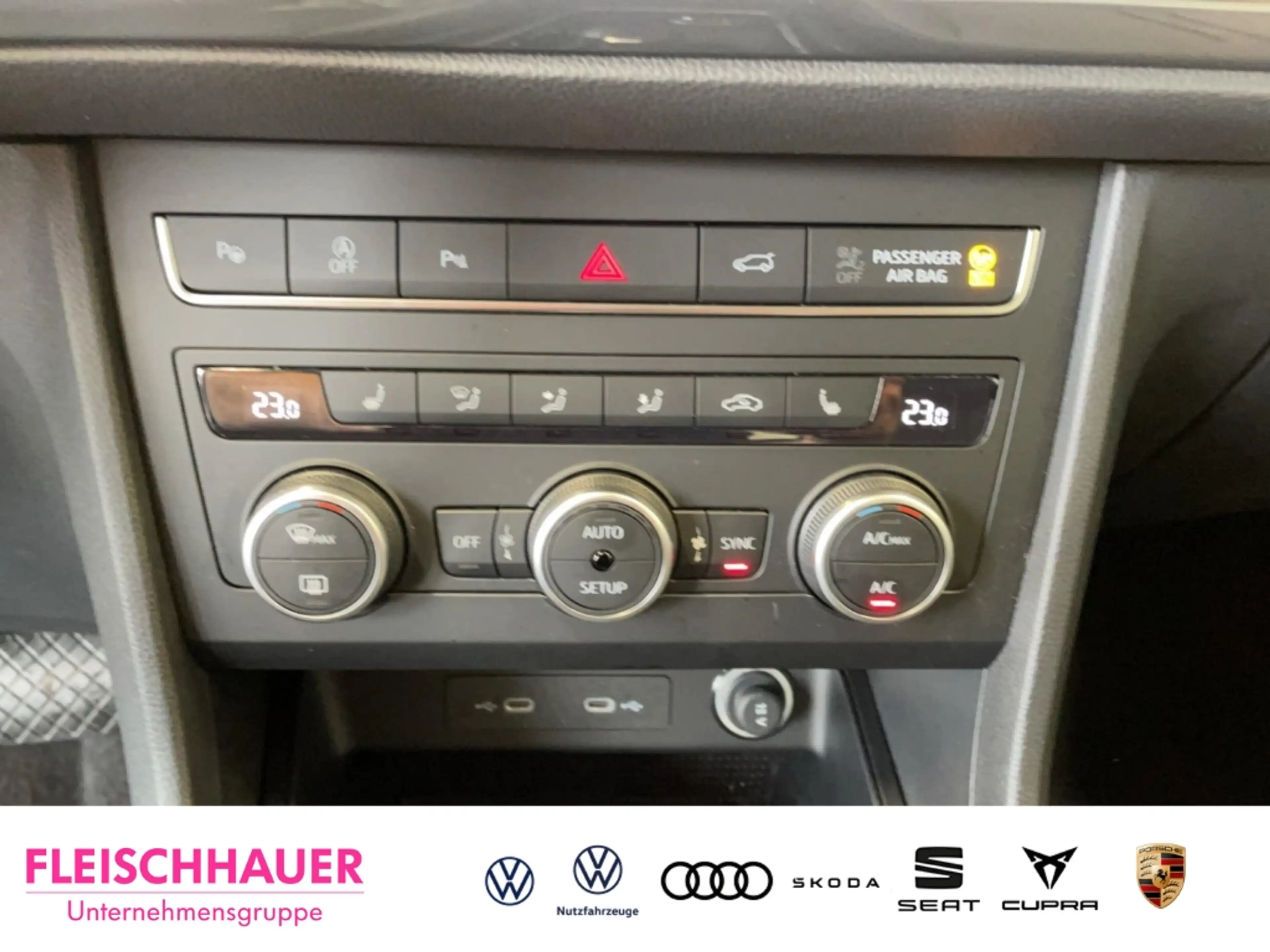SEAT Ateca Style 1.5 LED Navi ACC Parklenkass. Keyless — photo 14