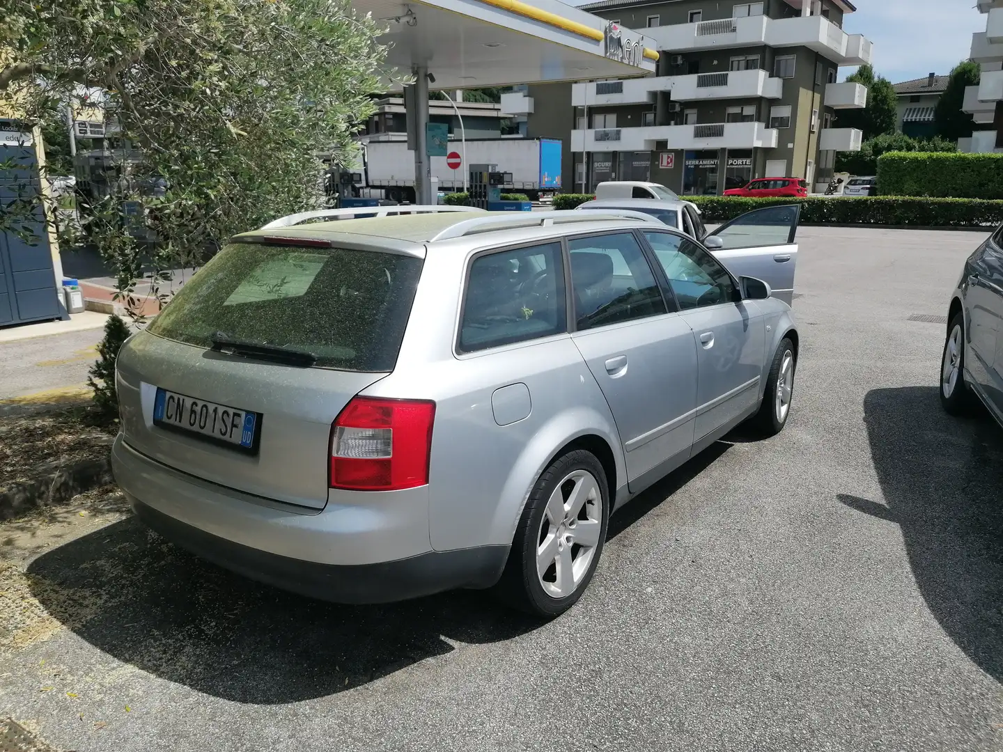 Audi A4 A4 Avant 1,9 TDI Silber - 1