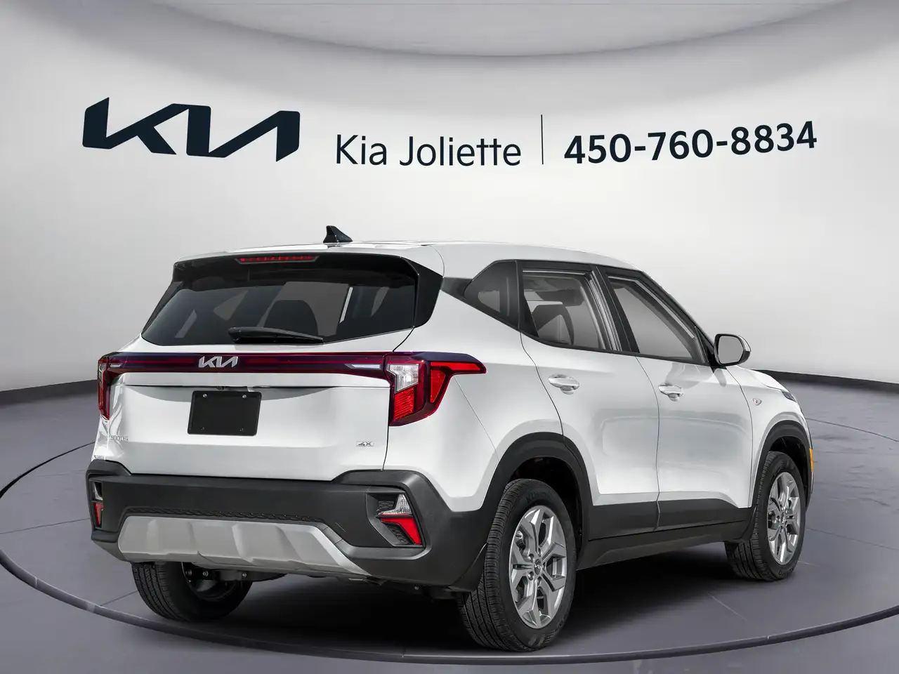 Kia Seltos снимка Kia Seltos