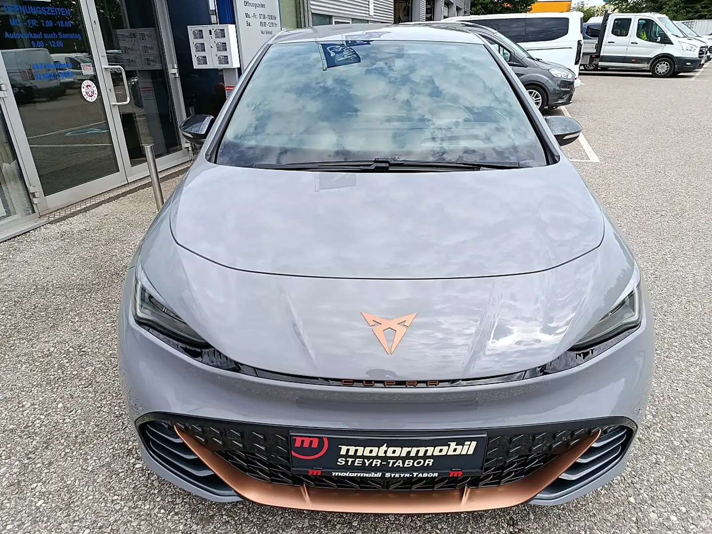 CUPRA Born 58kWh Grau - 2