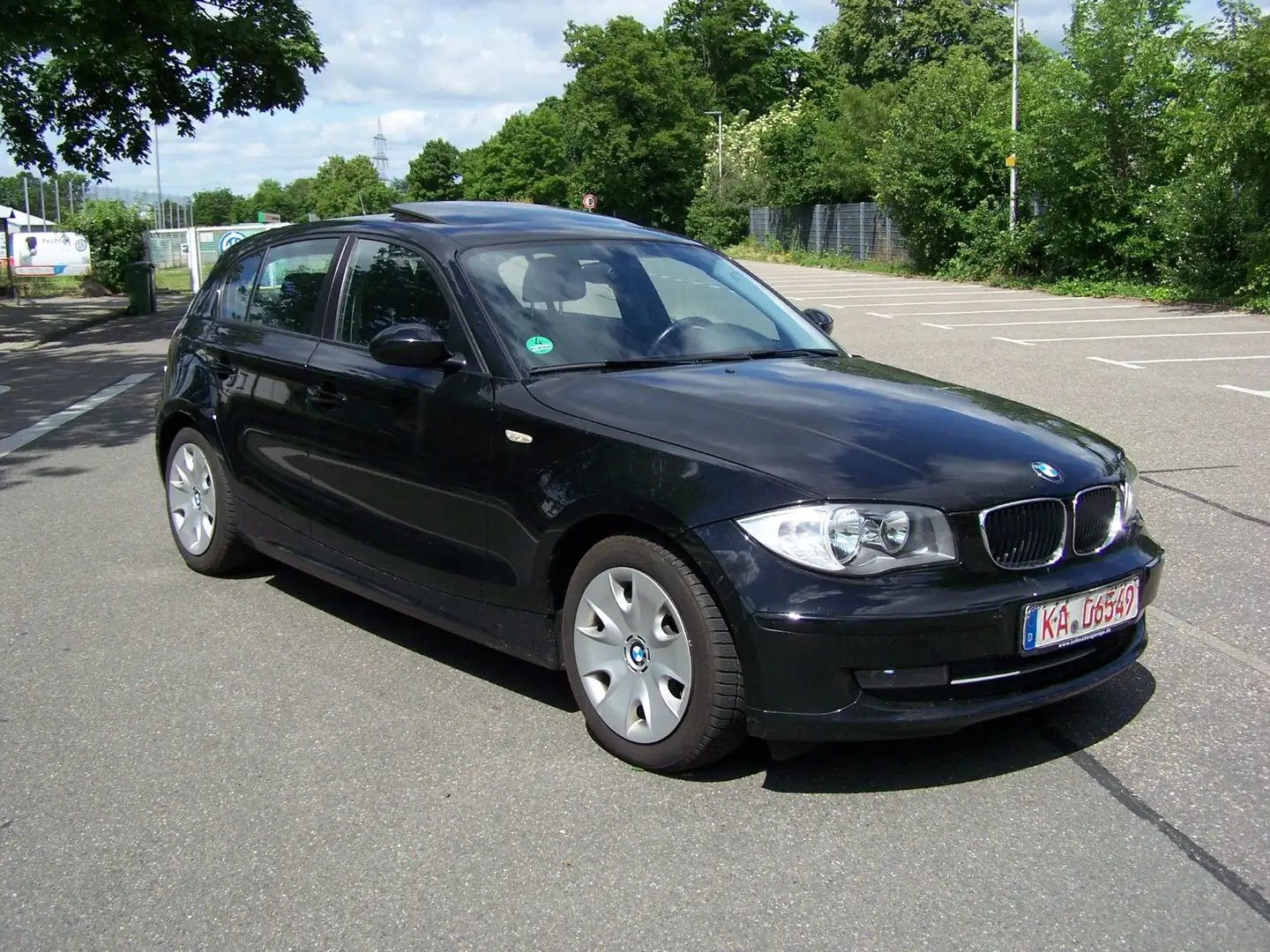 BMW 118 Baureihe 1 Lim. 118d , Klimaaut.  eGHD . Černá - 2