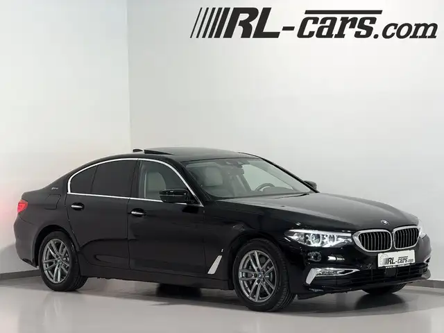 BMW 530 e G30 Luxury Line/NaviPRO/Schiebedach/360*Grad/ACC