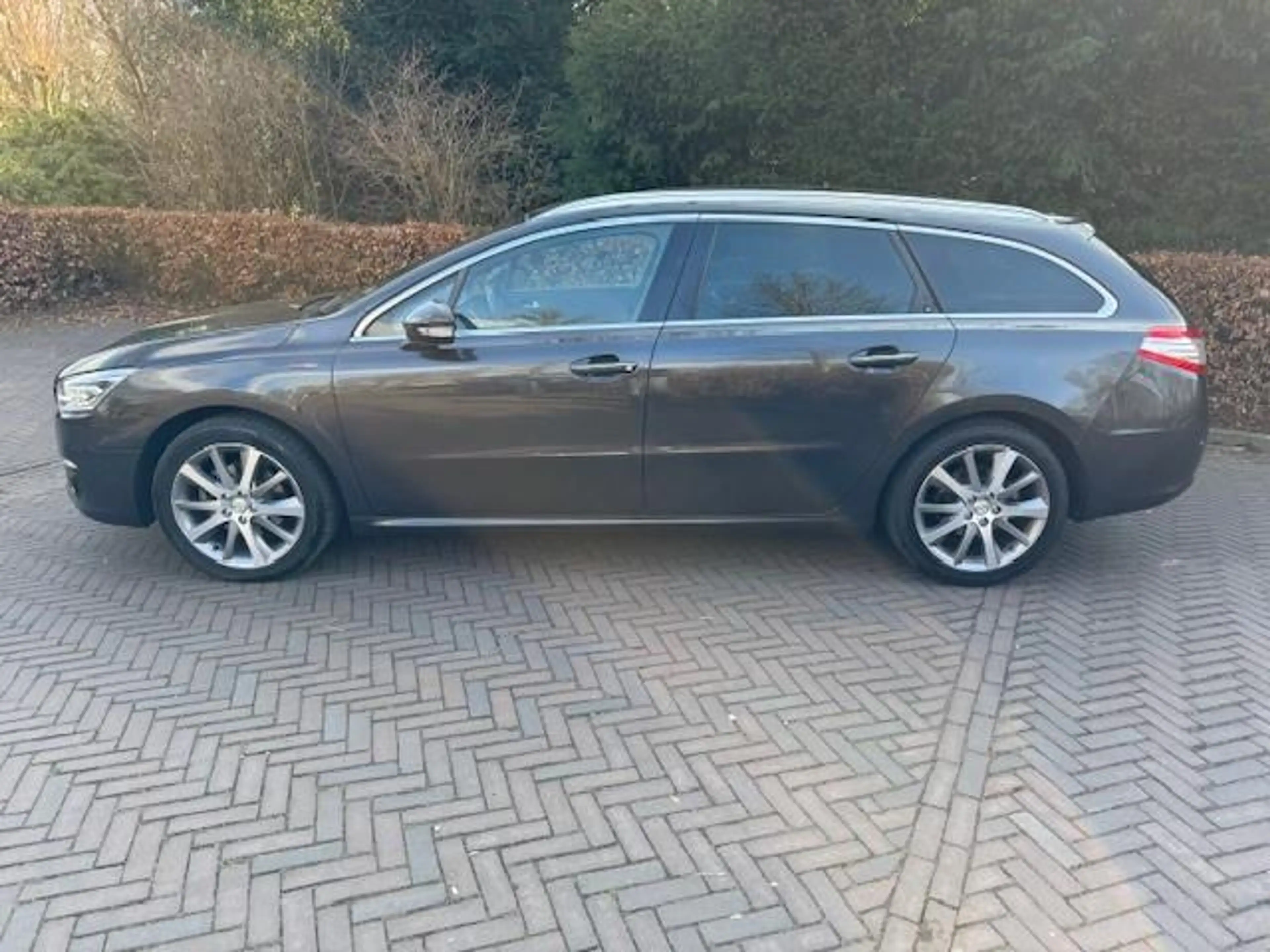 Peugeot 508 SW 2.0 BlueHDI GT-LINE 150PK PANO/HEADUP/XENON/CAM — photo 4