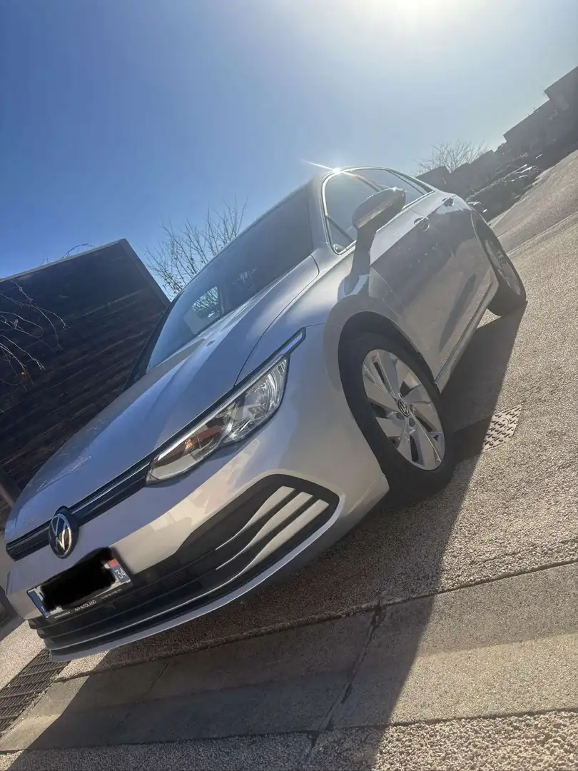 Volkswagen Golf 1.0 TSI OPF united Gris - 2