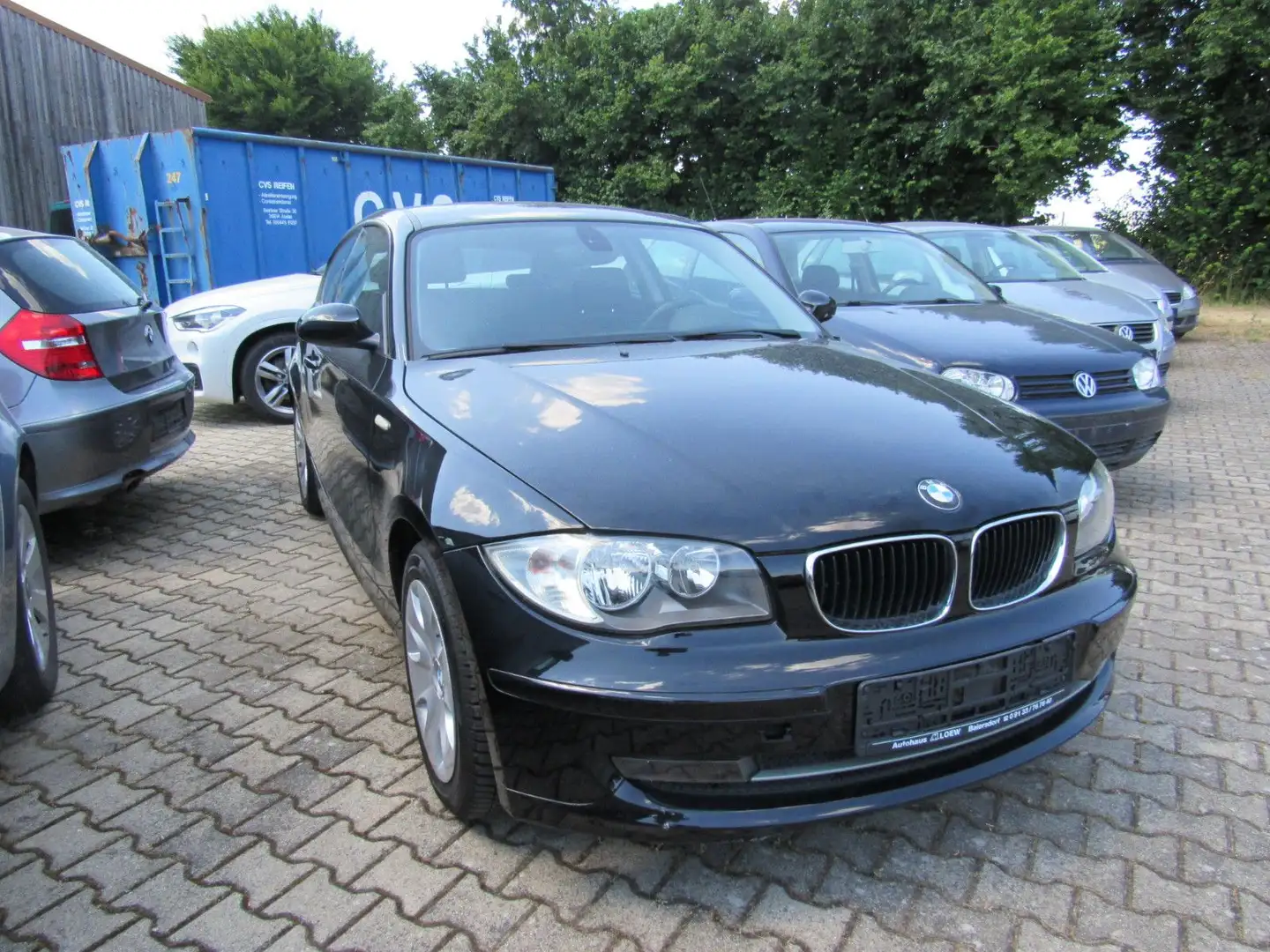BMW 116 1 Lim. 116i, MOTORSCHADEN! Black - 2