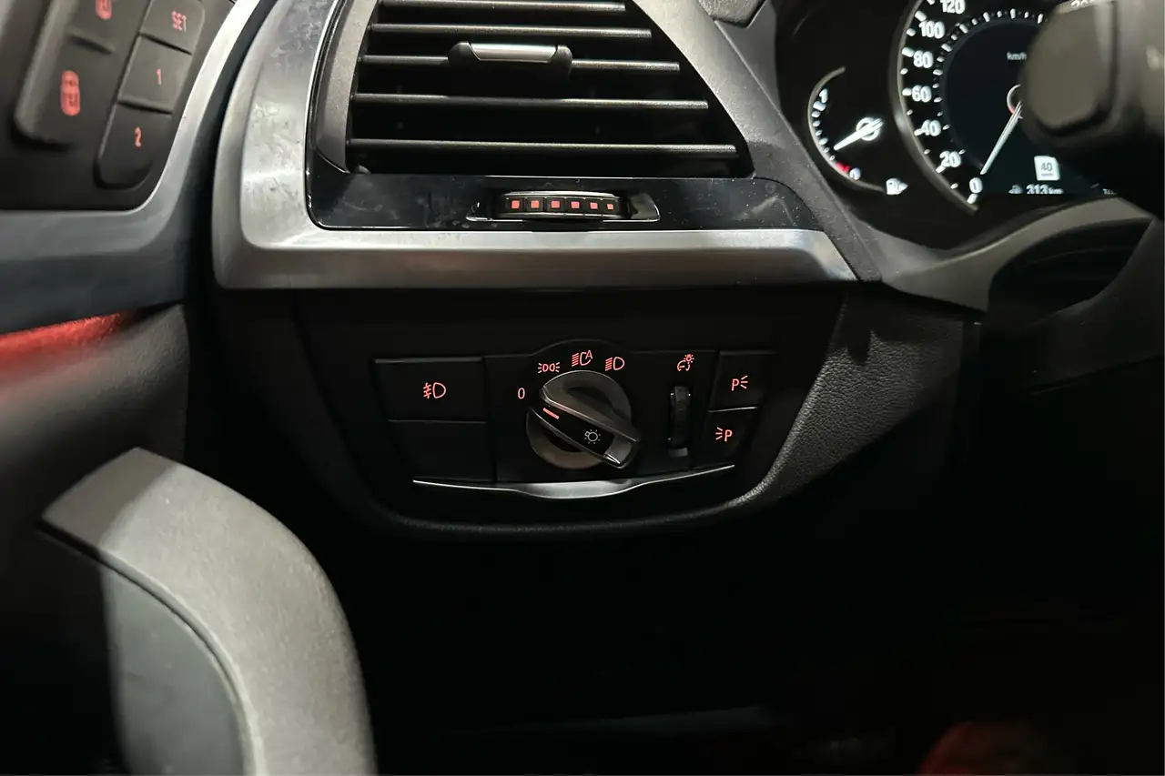 BMW X3 снимка BMW X3