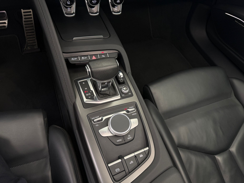 Audi R8 Spyder 5.2 FSI RWD Optik-P schwarz exclusive — photo 14