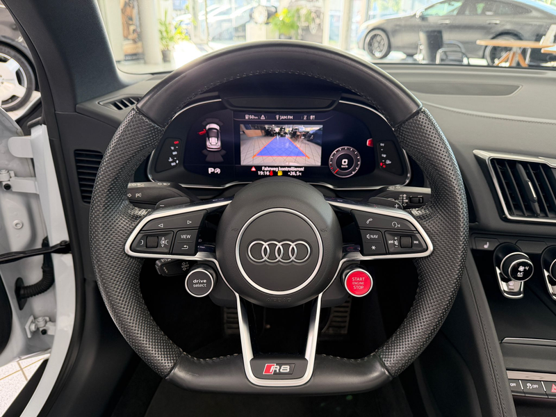 Audi R8 Spyder 5.2 FSI RWD Optik-P schwarz exclusive — photo 12