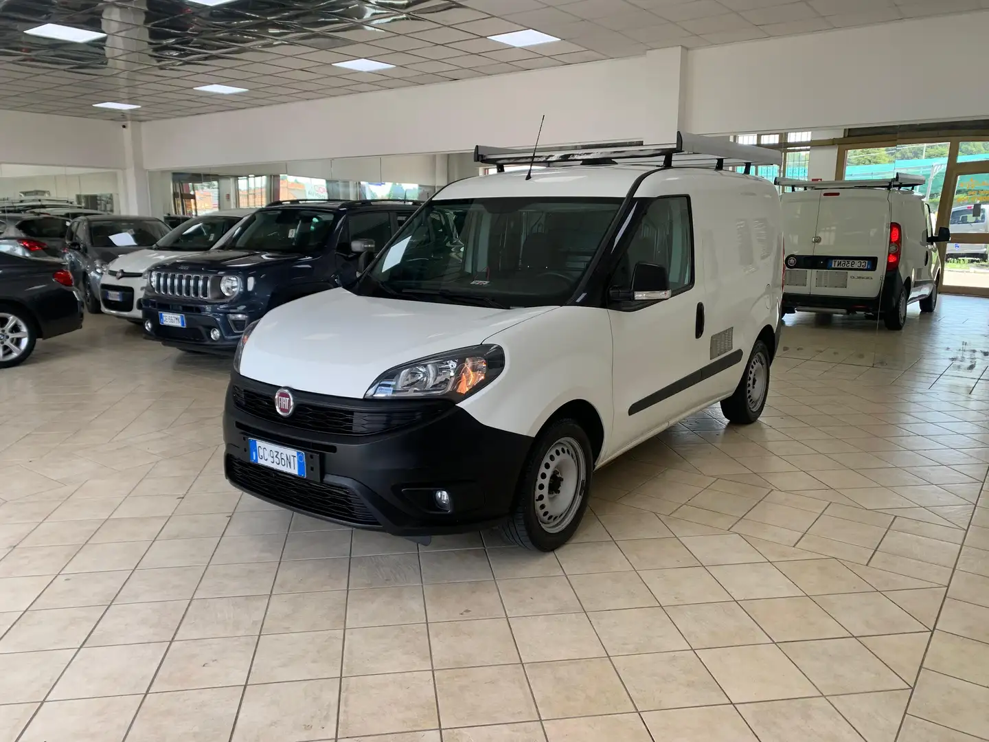 Fiat Doblo Doblo 1.4 tjt16v lounge ATTREZZATO +INVERTER 220 V Bianco - 1