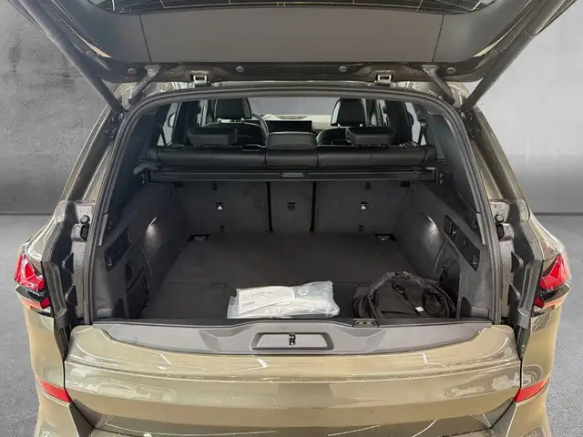 BMW X5 view 15
