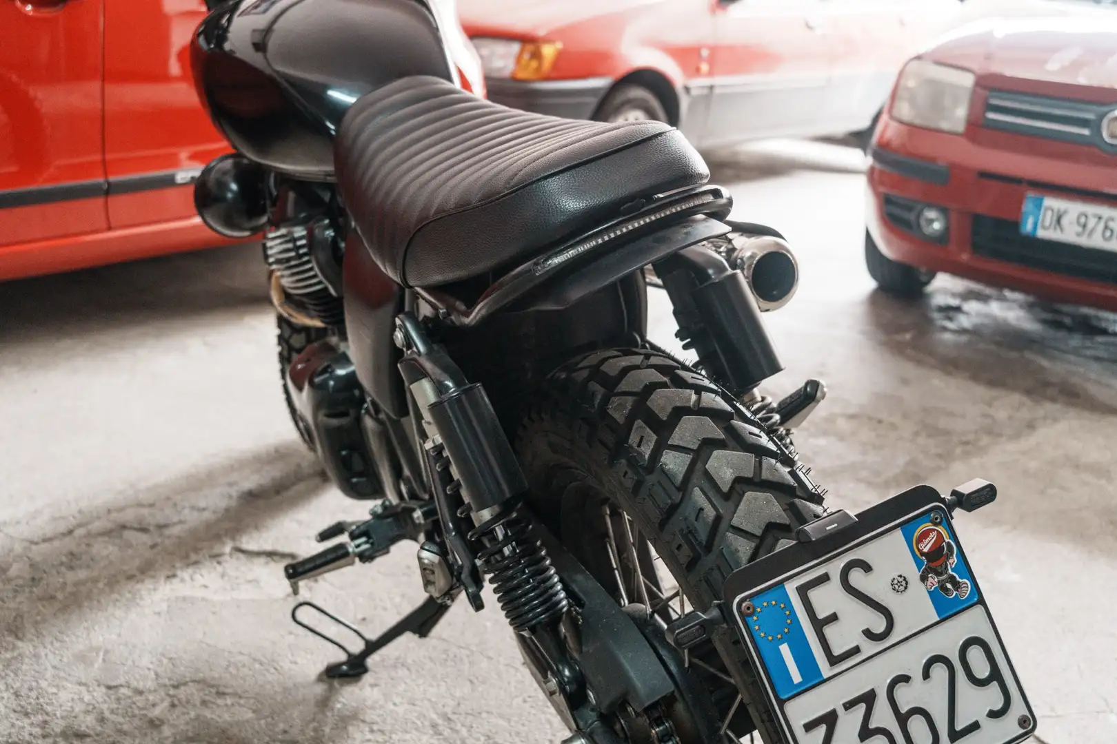 Royal Enfield Interceptor 650cc custom - 2
