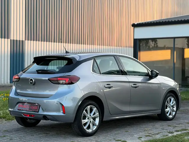 Opel Corsa view 8