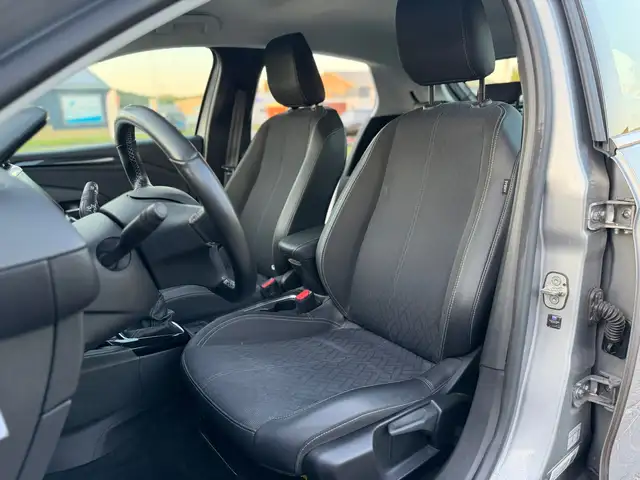 Opel Corsa view 13