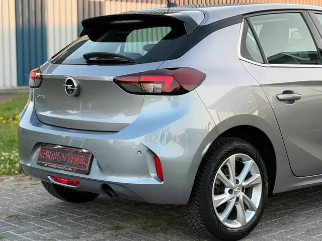 Opel Corsa view 9