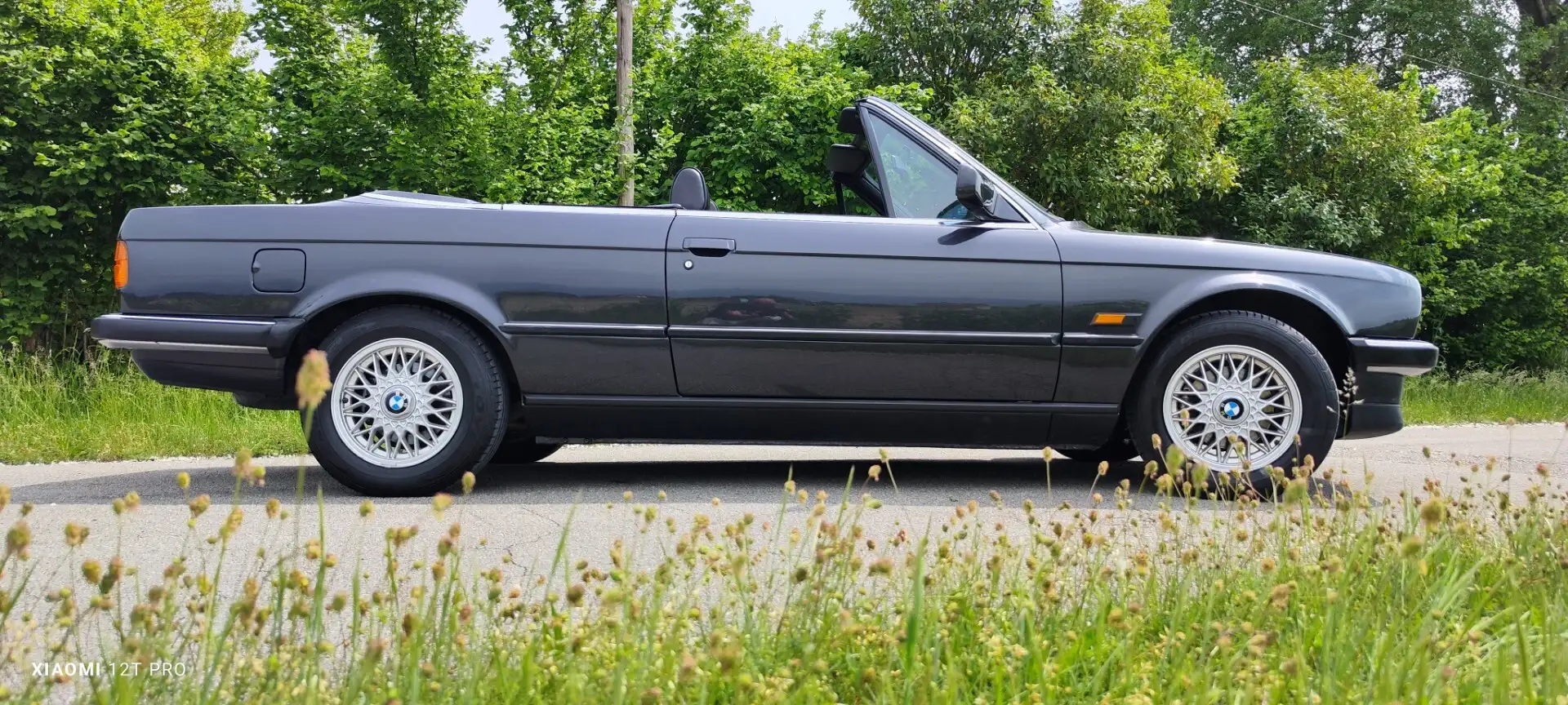 BMW 320 320i Cabriolet Nero - 1