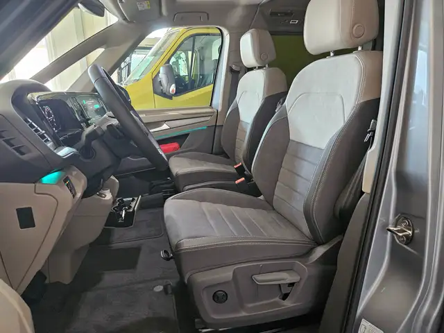 Volkswagen T7 Multivan Edition lang "7Sitze, AHV, Navi, Standheizung" Ansicht 5