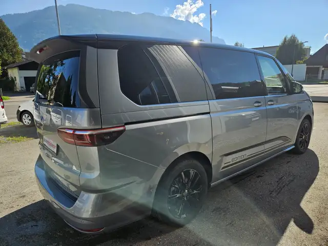 Volkswagen T7 Multivan Edition lang "7Sitze, AHV, Navi, Standheizung" Ansicht 4
