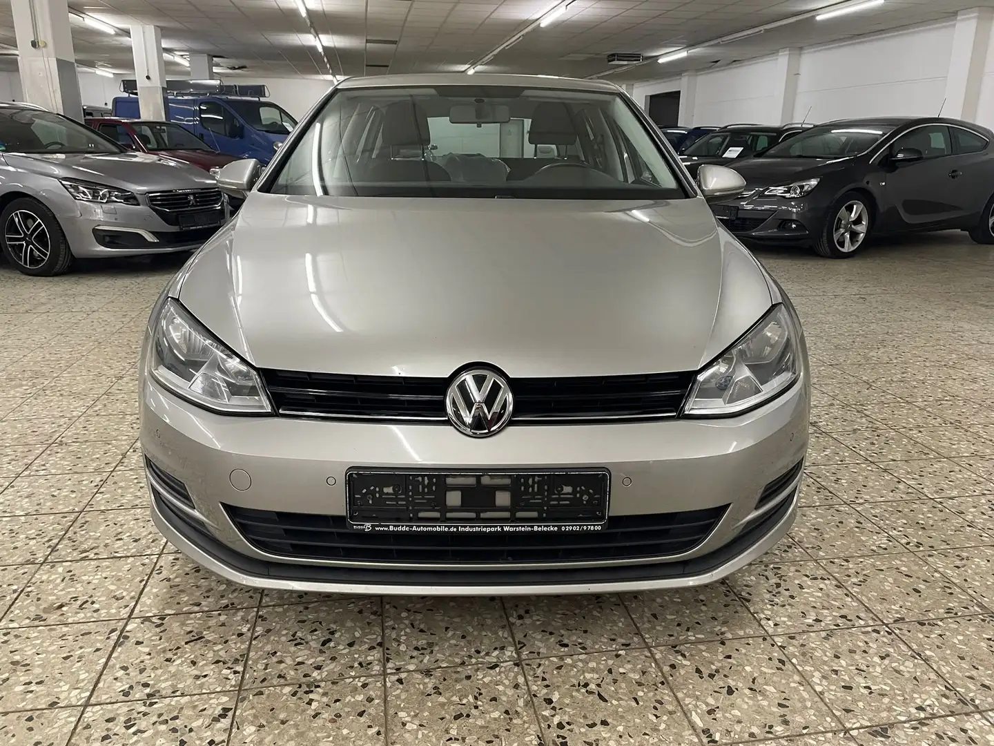 Volkswagen Golf Golf 1.2 TSI BMT Business 110 Business Plateado - 2