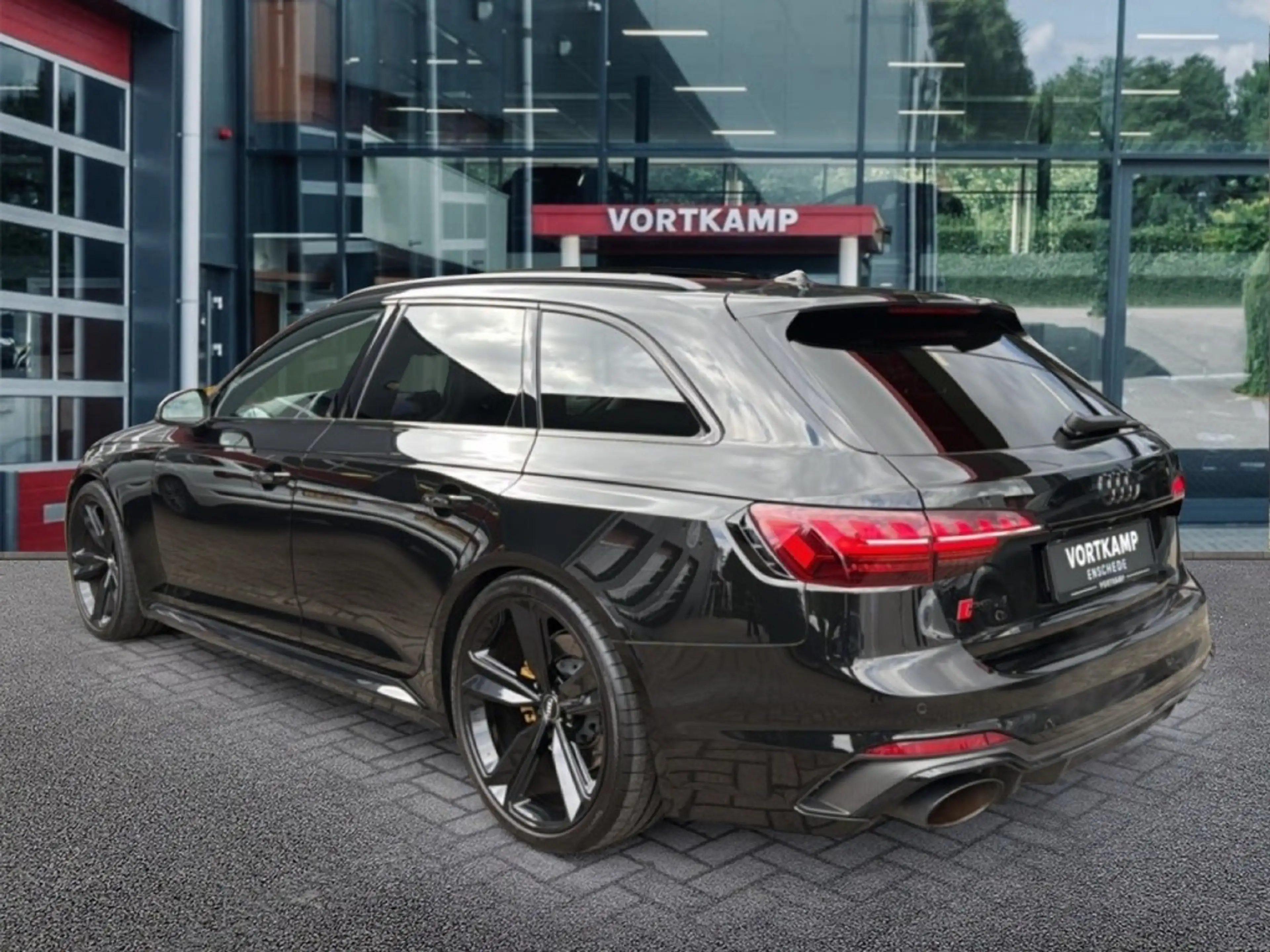 Audi RS4 2.9 TFSI QUATTRO COMPETITION+ CARBON/TREKHAAK/PANO — photo 7