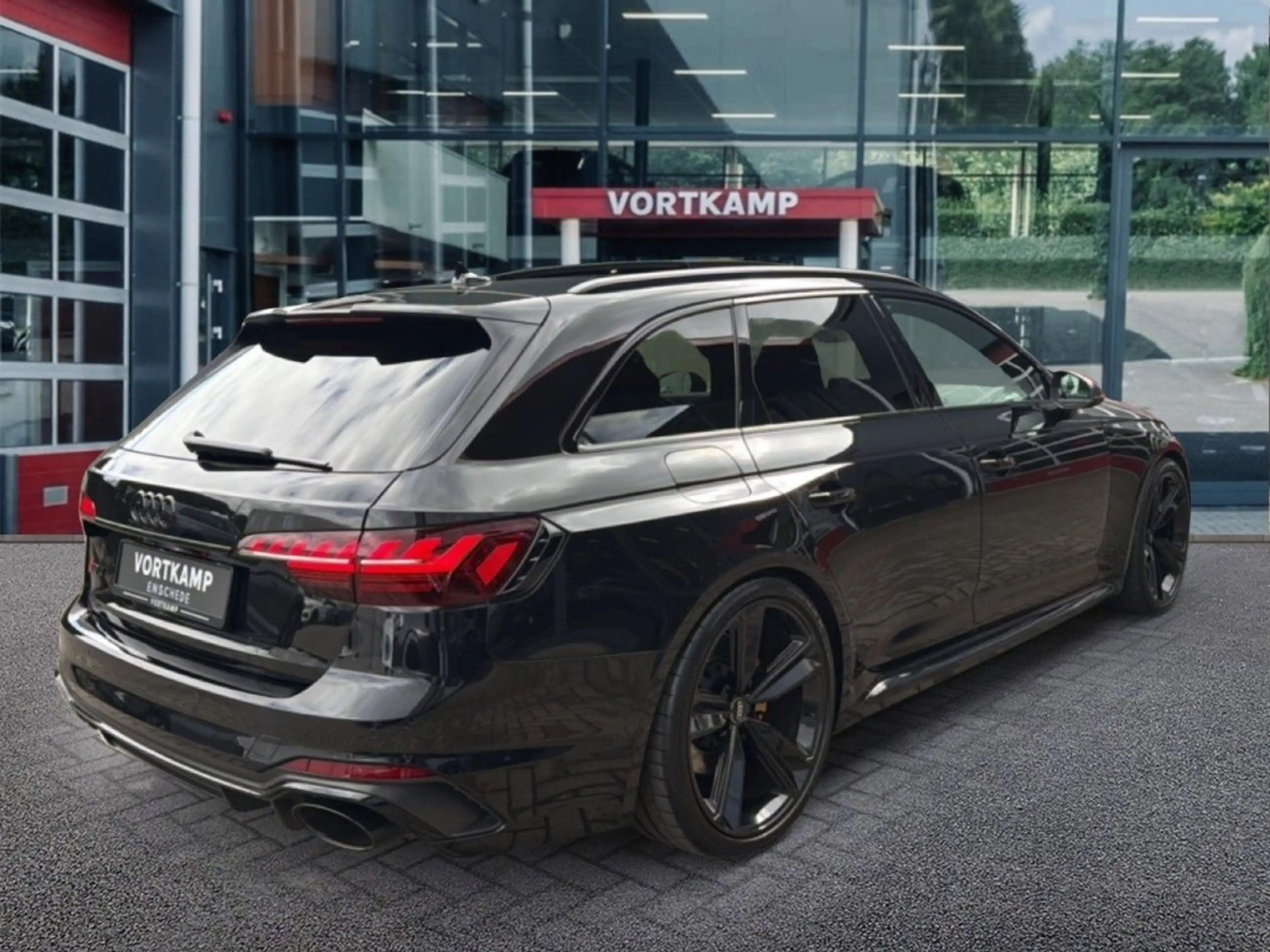Audi RS4 2.9 TFSI QUATTRO COMPETITION+ CARBON/TREKHAAK/PANO — photo 5