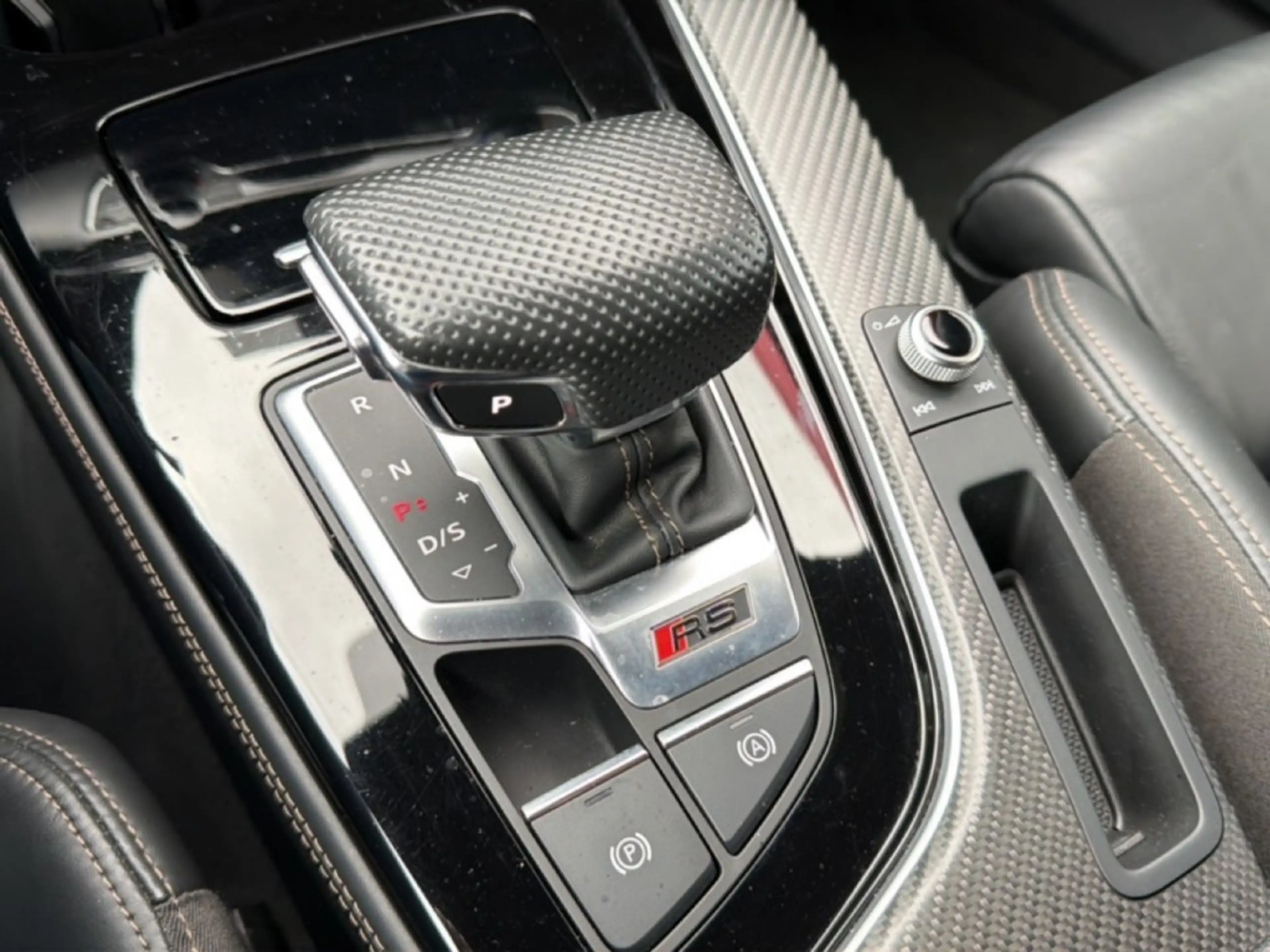 Audi RS4 2.9 TFSI QUATTRO COMPETITION+ CARBON/TREKHAAK/PANO — photo 24
