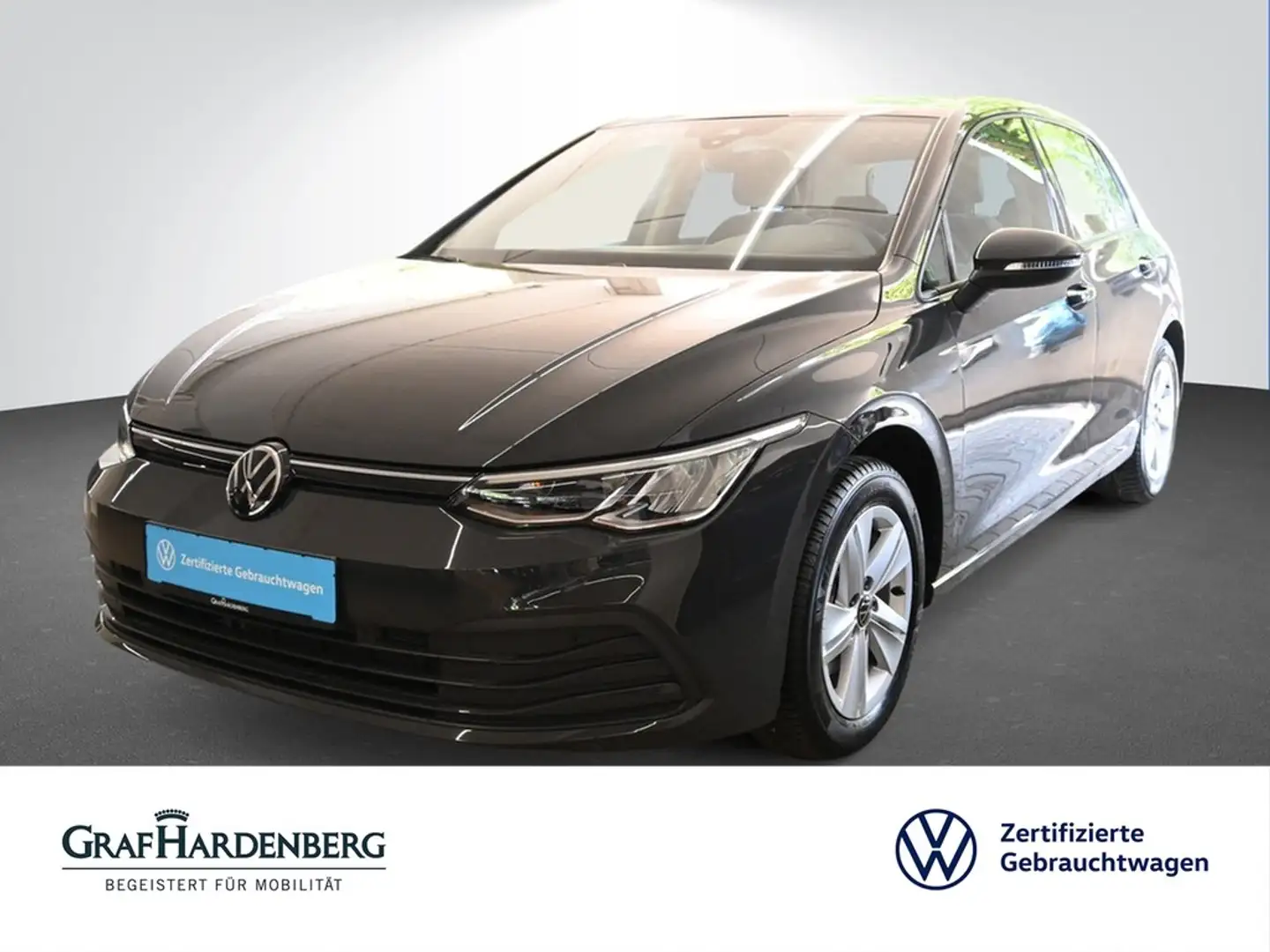 Volkswagen Golf VIII Lim 1.5 TSI Life PDC Kamera LED SzHzg Grau - 1