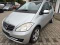 Mercedes-Benz A 160 1.5 * TÜV Neu * Navi * Silber - thumbnail 4