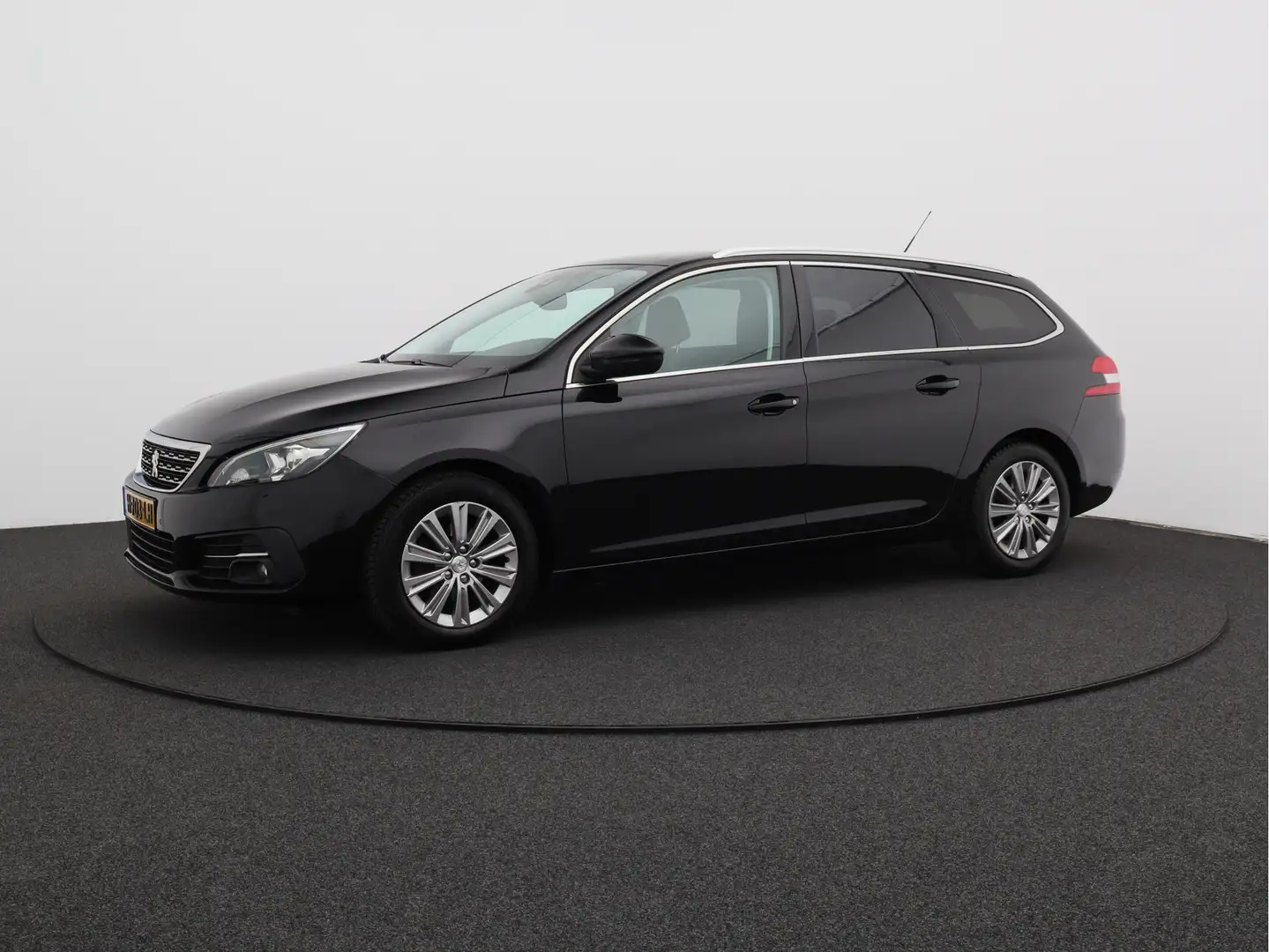 Peugeot 308 SW 1.2 PureTech Blue Lease Premium/ lage km! Zwart - 2