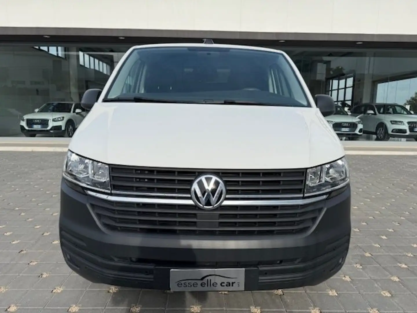Volkswagen Transporter 2.0 TDI 150 cv DSG Pc Bianco - 2