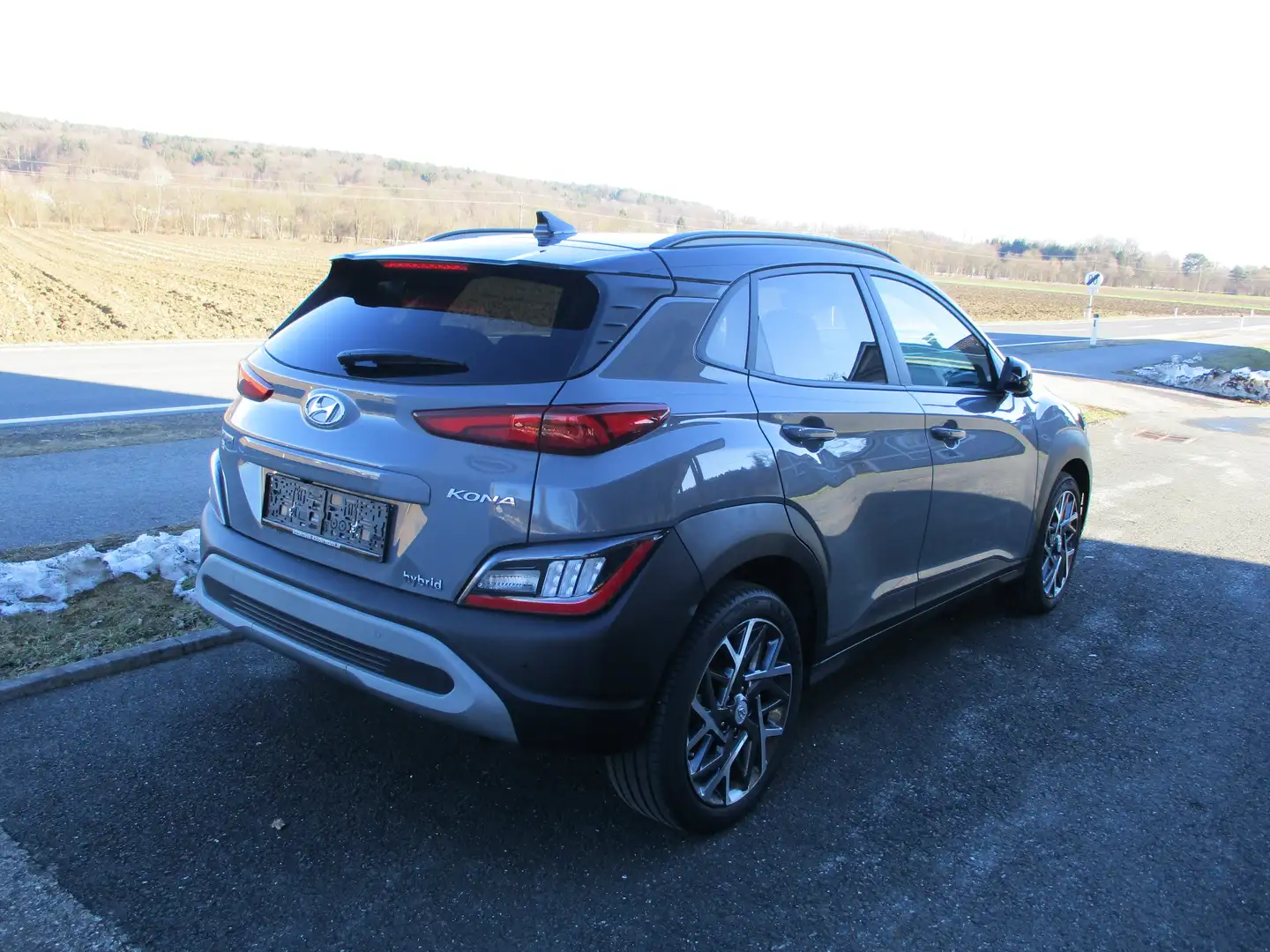 Hyundai KONA Prime Hybrid 2WD - 2