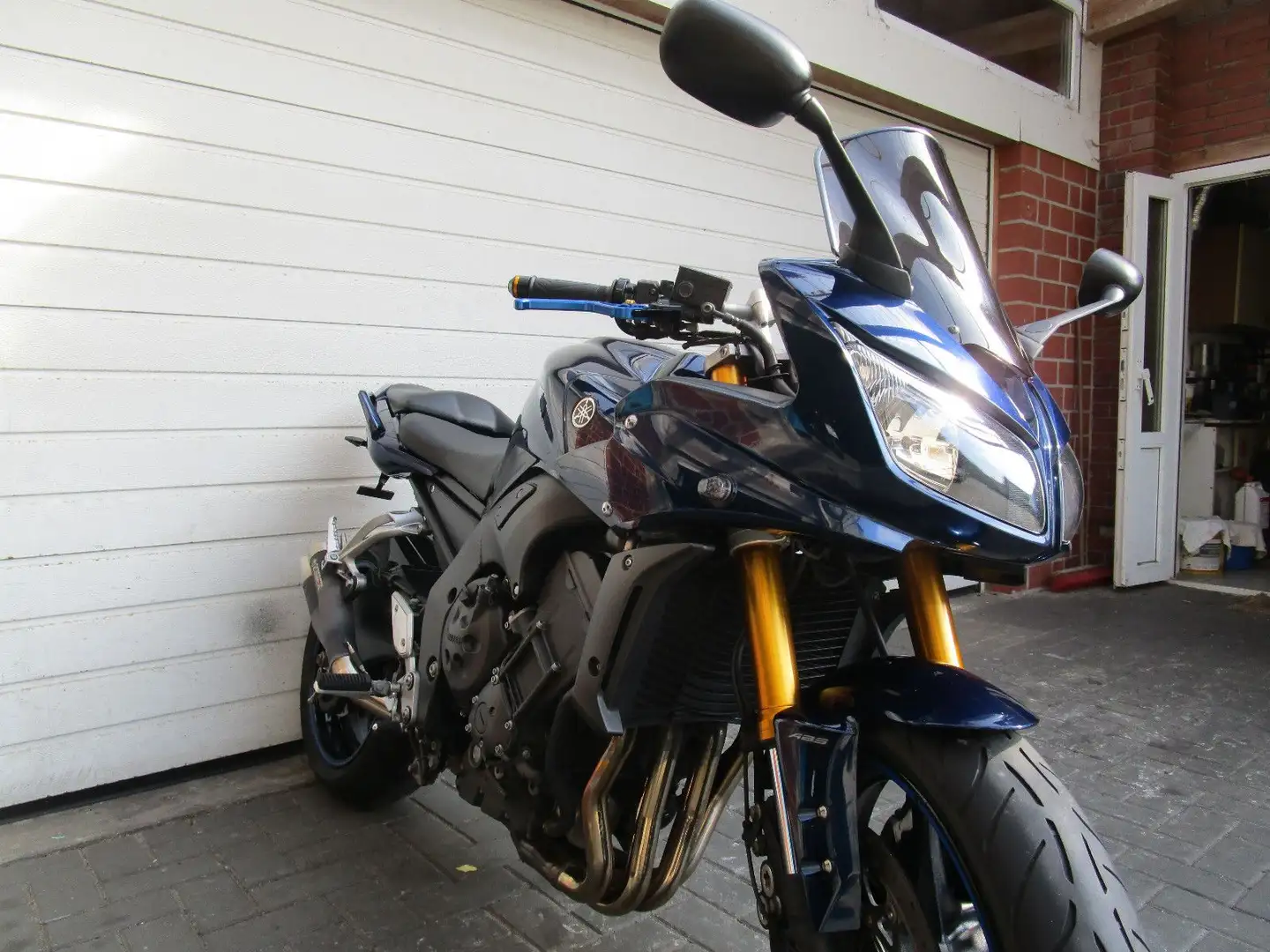 Yamaha FZ 1 Fazer    29148 km    Extras    Gepflegt Blau - 2