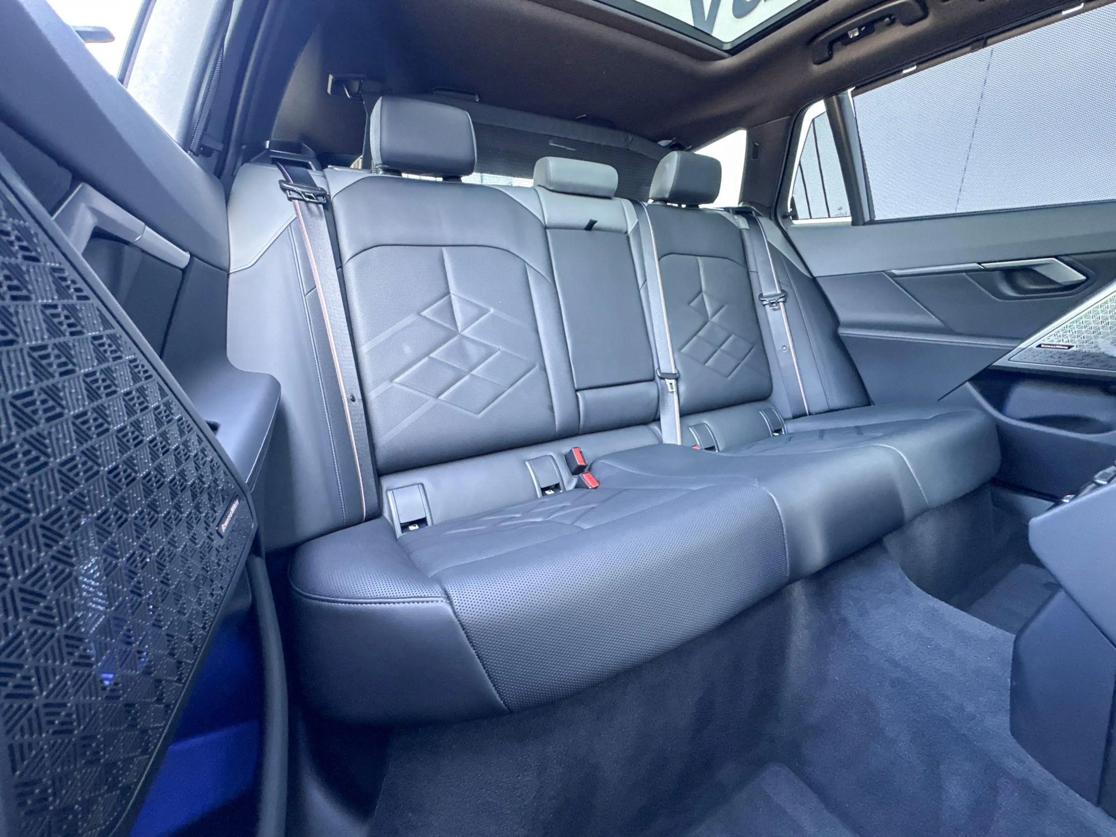 BMW i5 Touring eDrive40 M Sport  | Bowers & Wilkins | Tra — photo 8