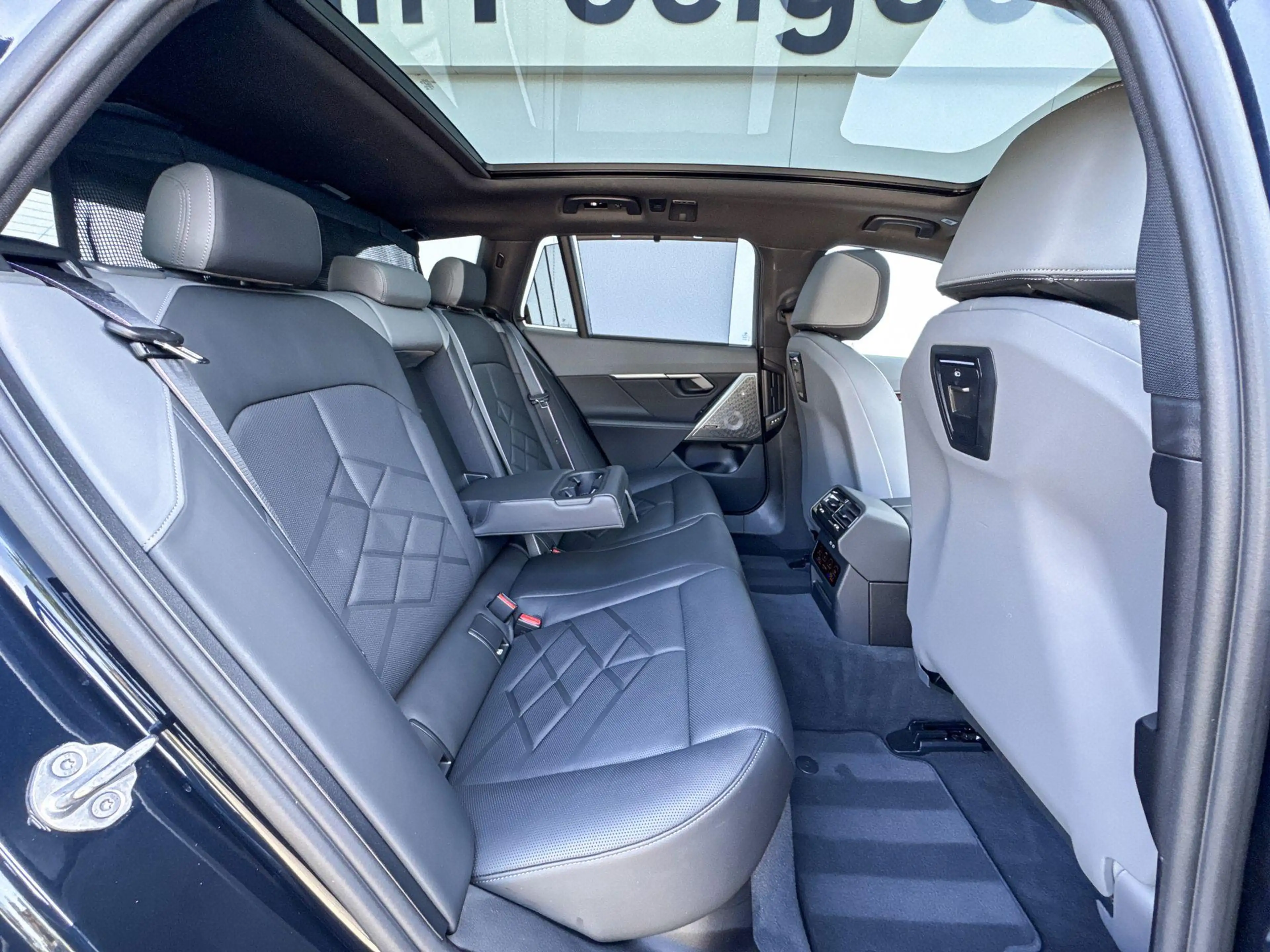 BMW i5 Touring eDrive40 M Sport  | Bowers & Wilkins | Tra — photo 9