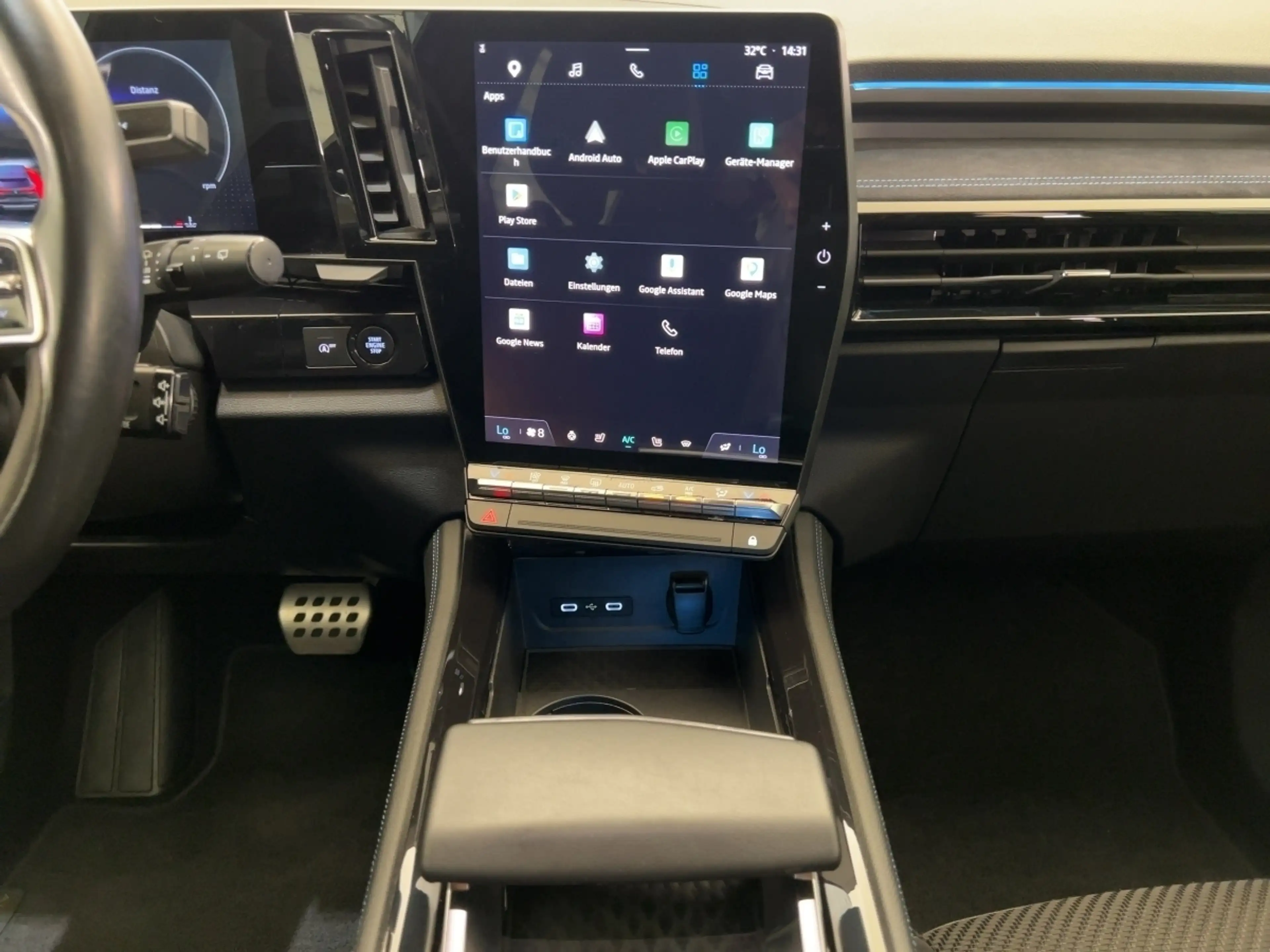 Renault Austral ESPRIT ALPINEH TCe 160 AUTOMATIK RÜCKFAHRKAMERA — photo 12
