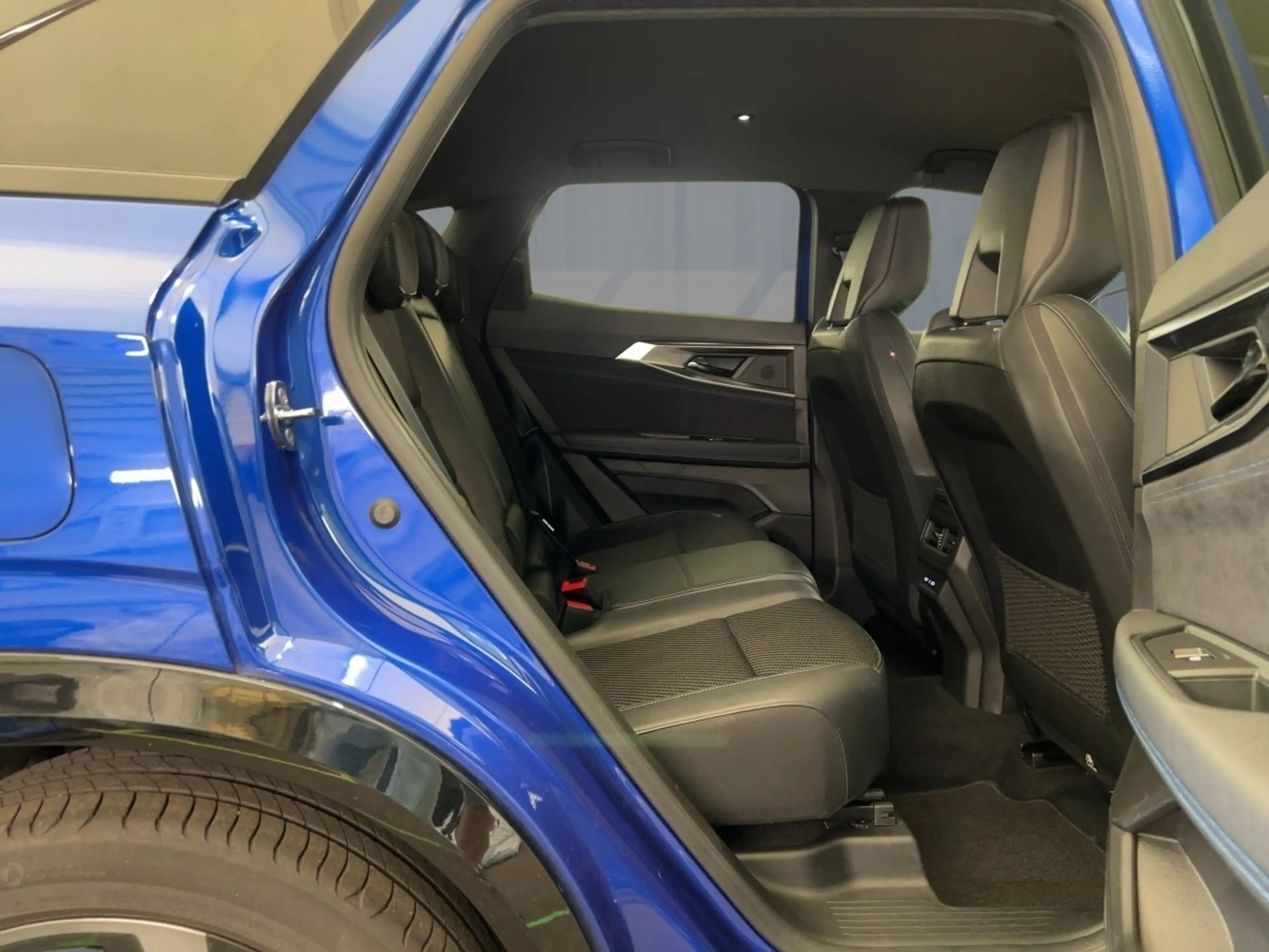 Renault Austral ESPRIT ALPINEH TCe 160 AUTOMATIK RÜCKFAHRKAMERA — photo 9