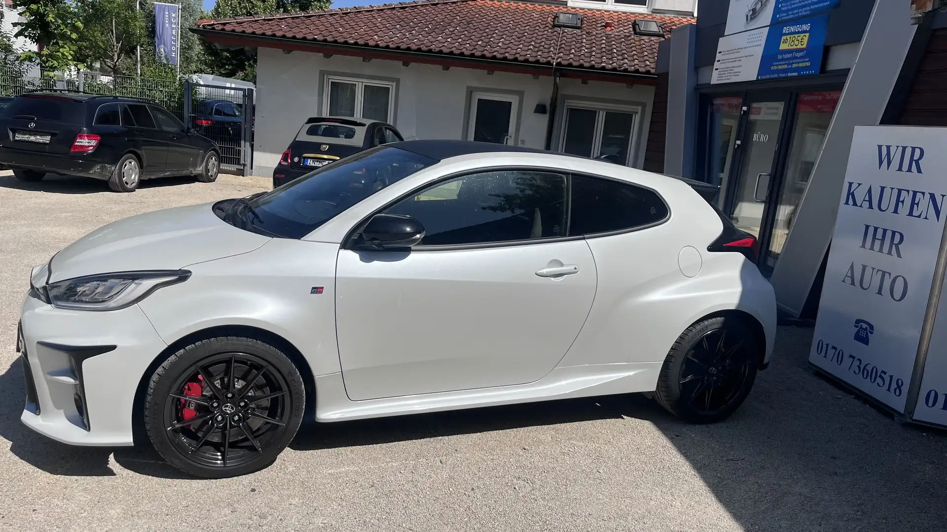 Toyota Yaris GR*VOLL AUSSTATTUNG*WERKSGARANTIE* Weiß - 2