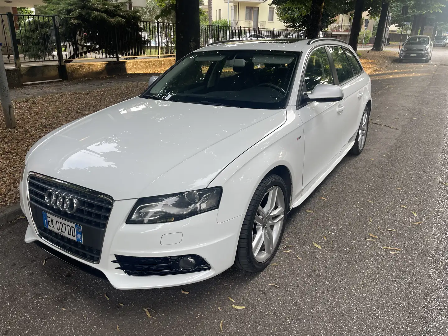 Audi A4 Avant 2.0 tdi Advanced 170cv s line. - 1