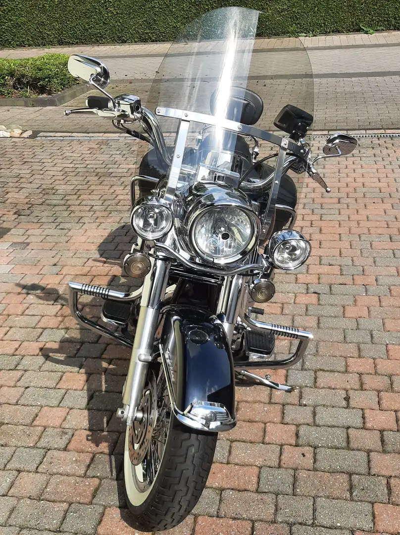 Harley-Davidson Road King FLHRC    5HD1 Schwarz - 2