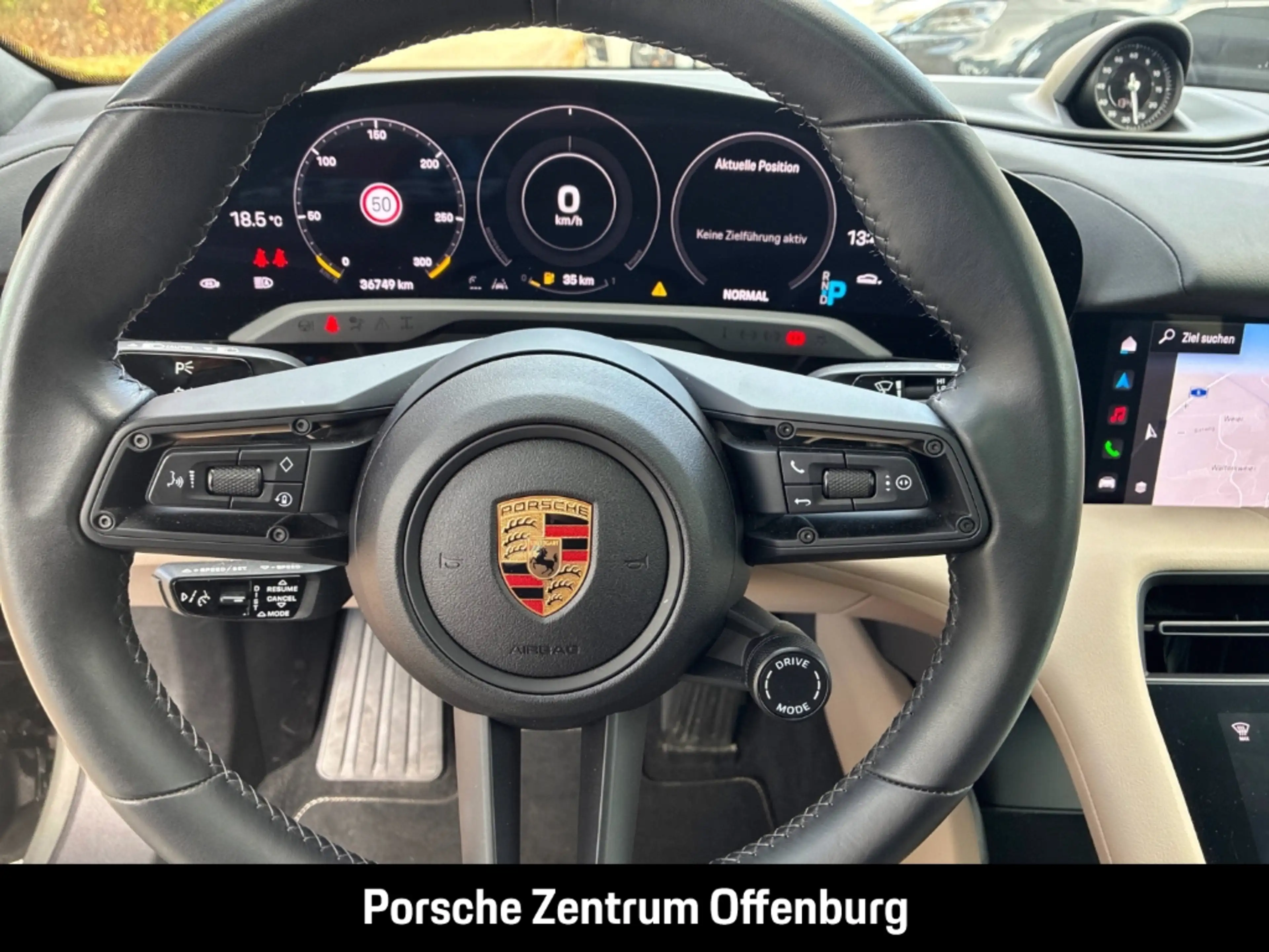 Porsche Taycan — photo 11