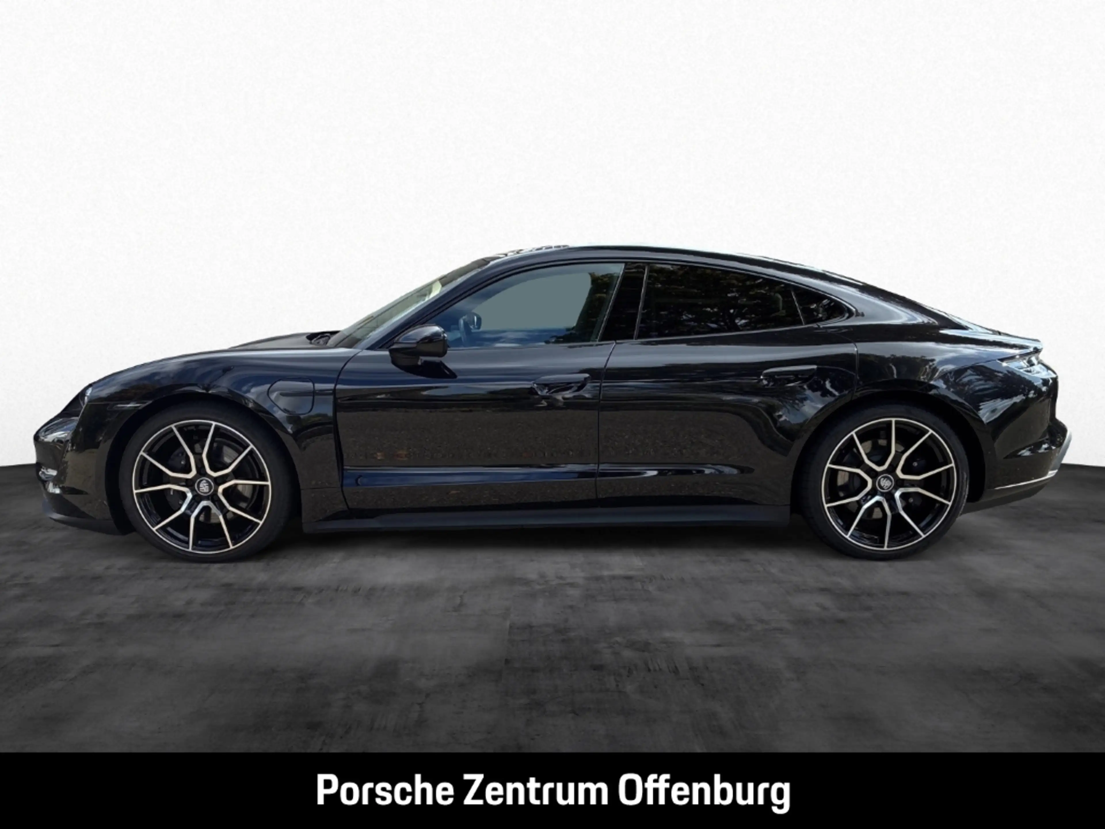 Porsche Taycan — photo 2